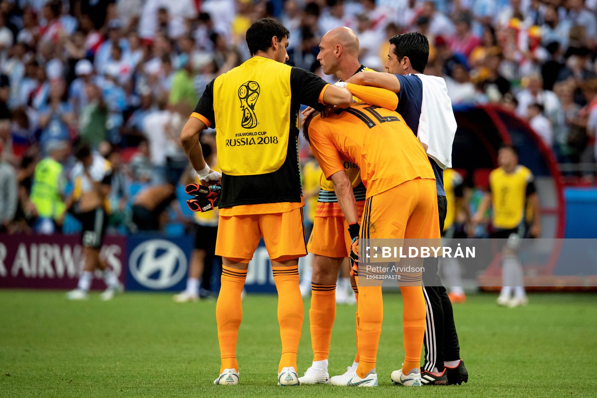 goalkeeper Franco Armani of Argentina looks dejected