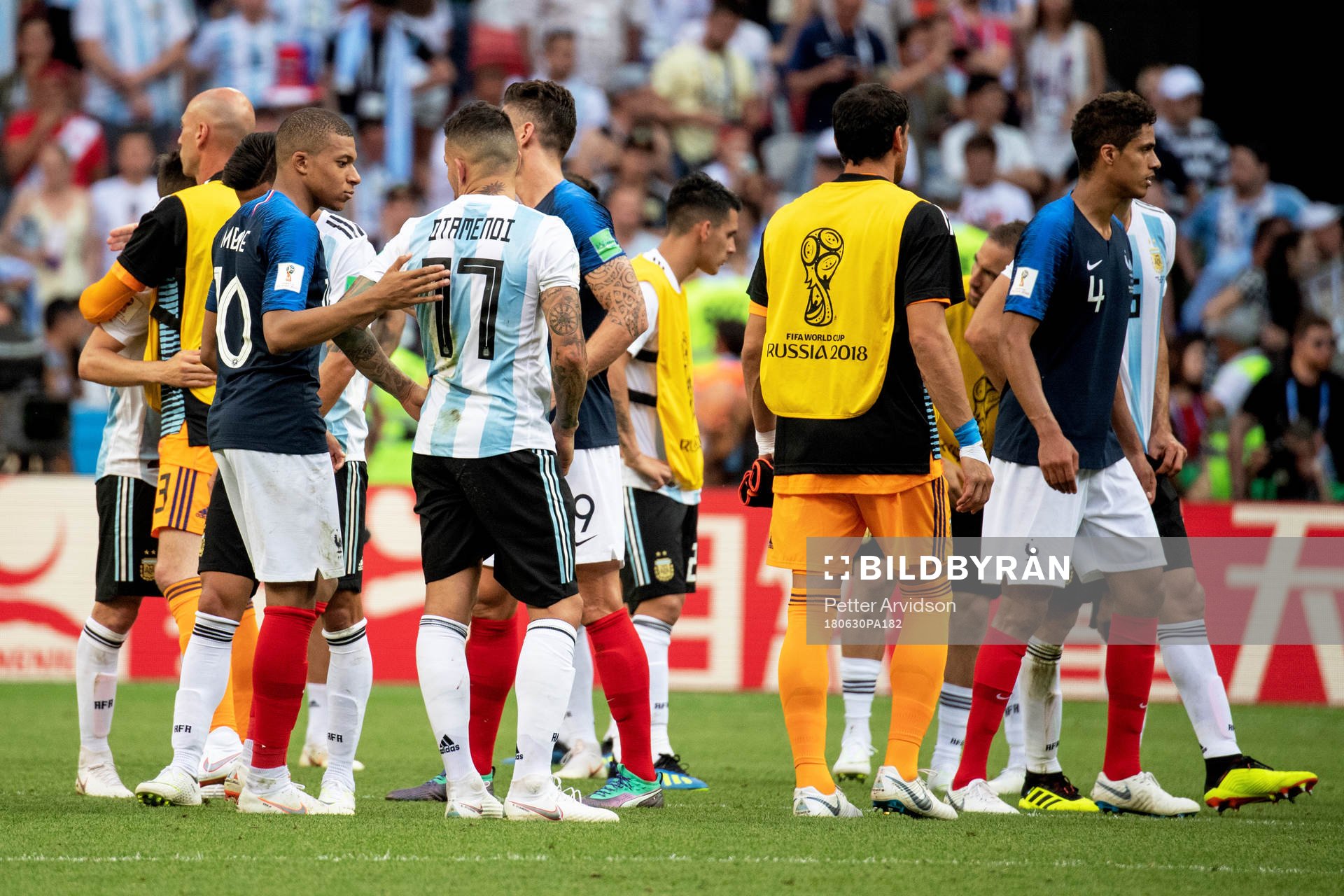 Players of Argentina looks dejected