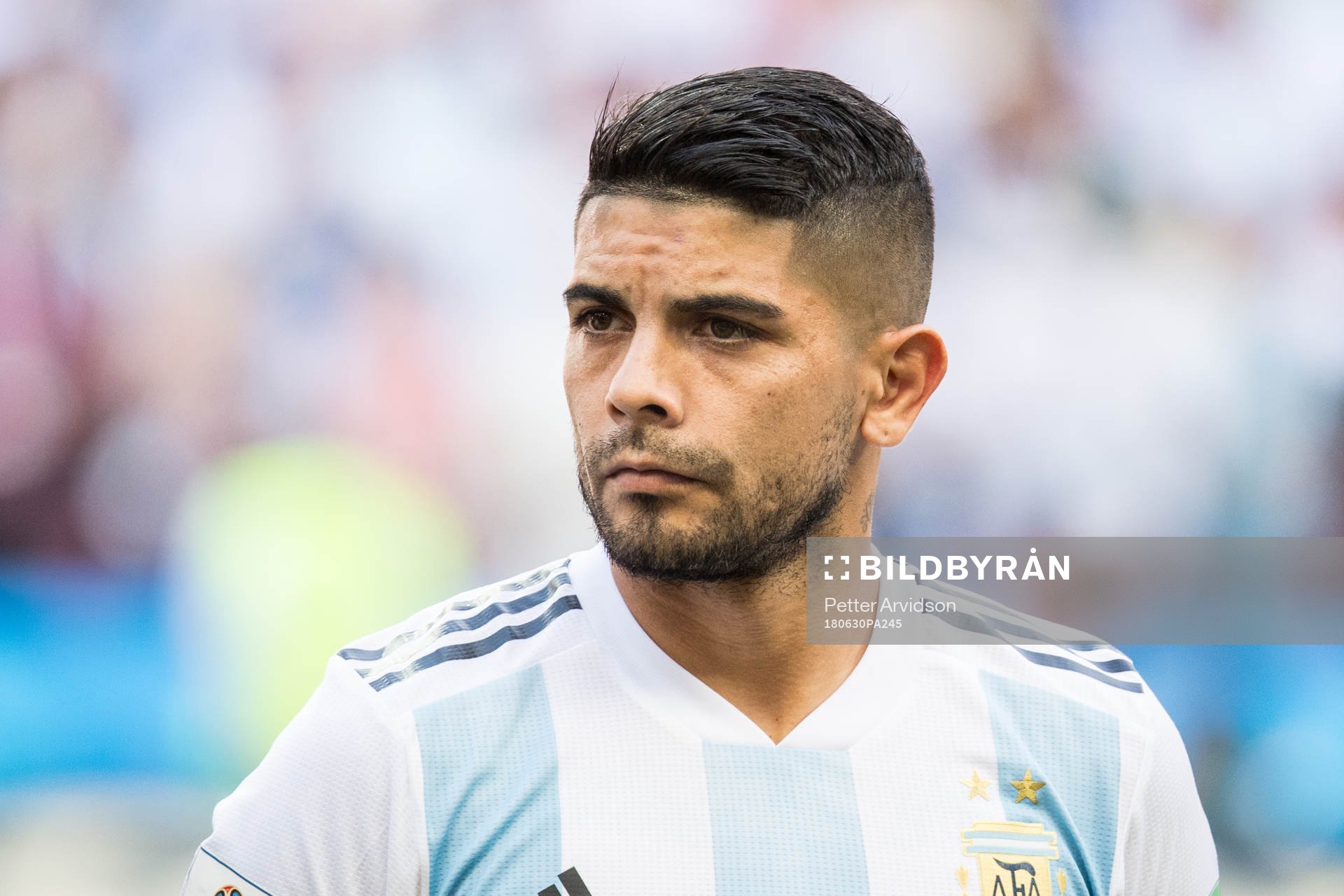 Ever Banega of Argentina prior the FIFA World Cup round of