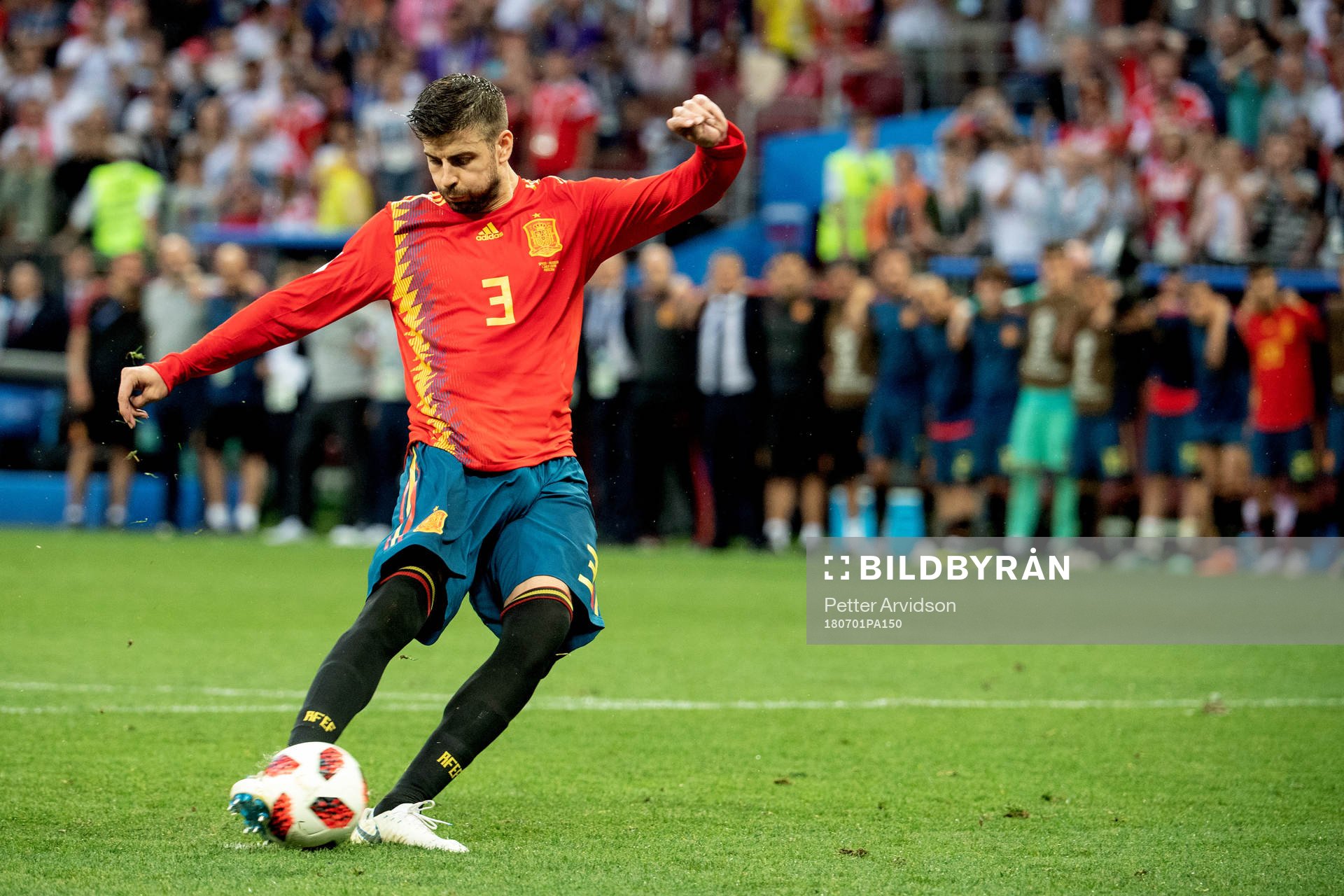 Gerard Pique of Spain in the penalty shoot-out