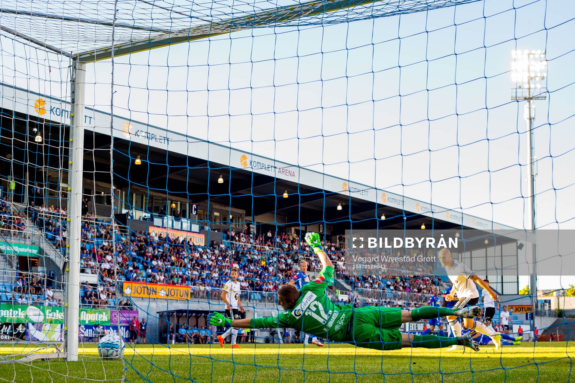 Jonathan Levi of Rosenborg (partly hidden) scores 1-0