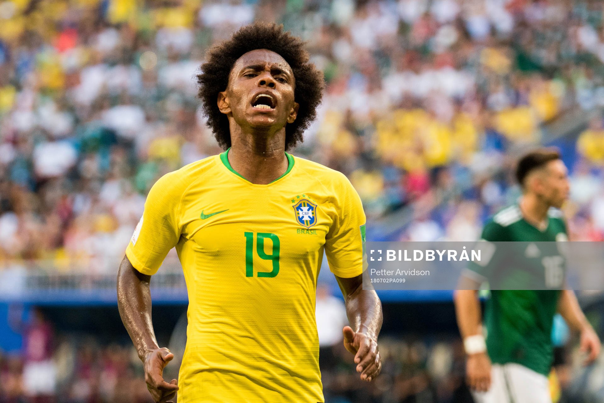 Willian of Brazil reacts during the FIFA World Cup round of 16 match between Brazil and Mexico on July 2, 2018 in Samara.