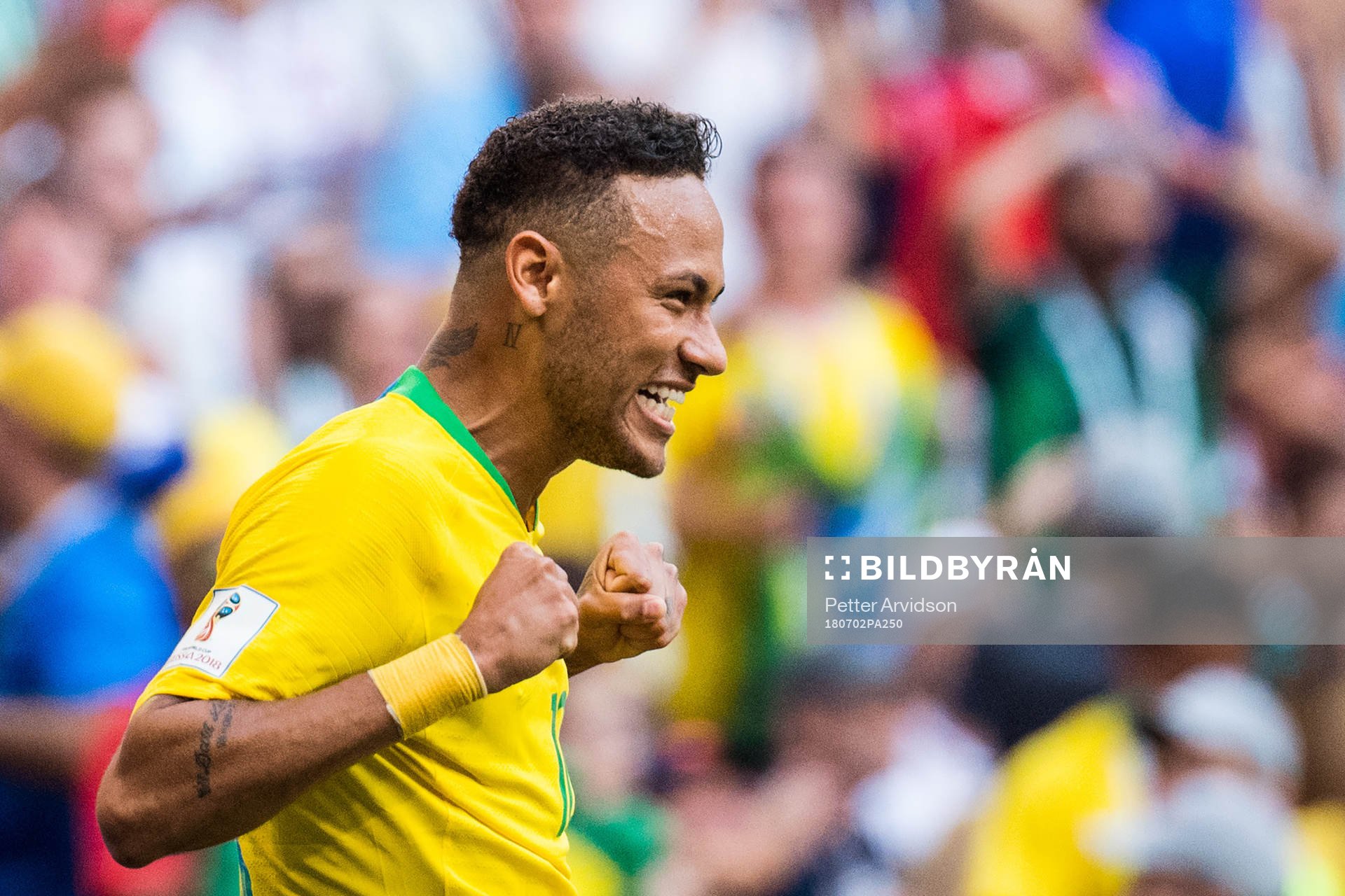 Neymar of Brazil celebrates after scoring 1-0 during the FIFA World Cup round of 16 match between Brazil and Mexico on July 2, 2018 in Samara.