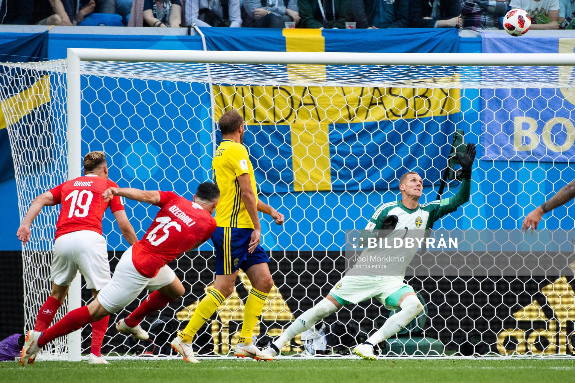 Blerim Dzemaili of Switzerland with a shot against