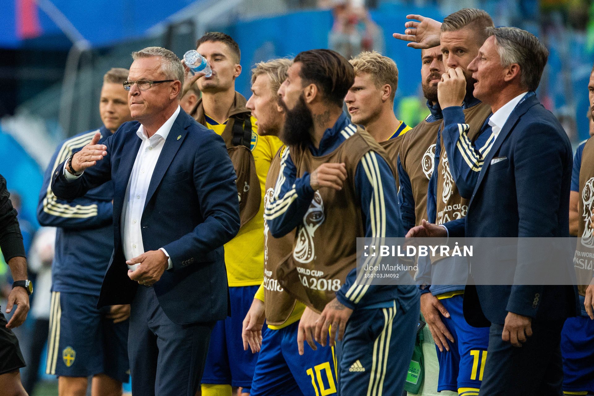 head coach Janne Andersson of Sweden reacts