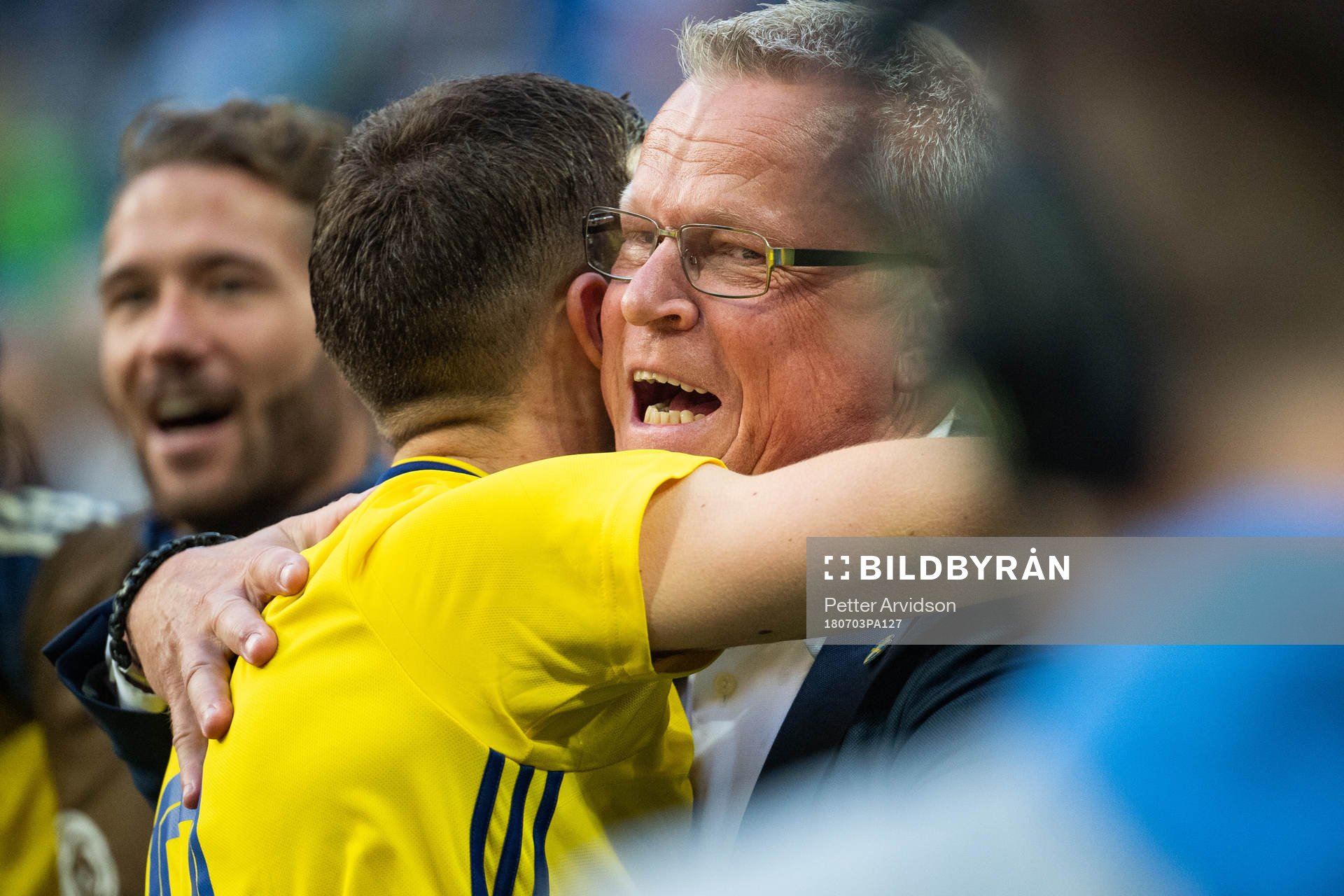 Head coach Janne Andersson and Marcus Berg of Sweden