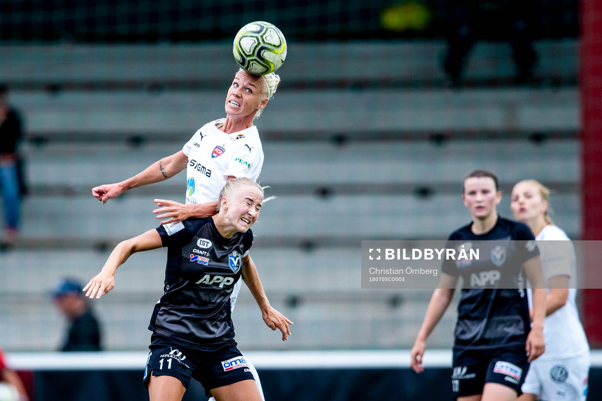 Rosengårds Caroline Seger mot Växjös Jonna Ståhl