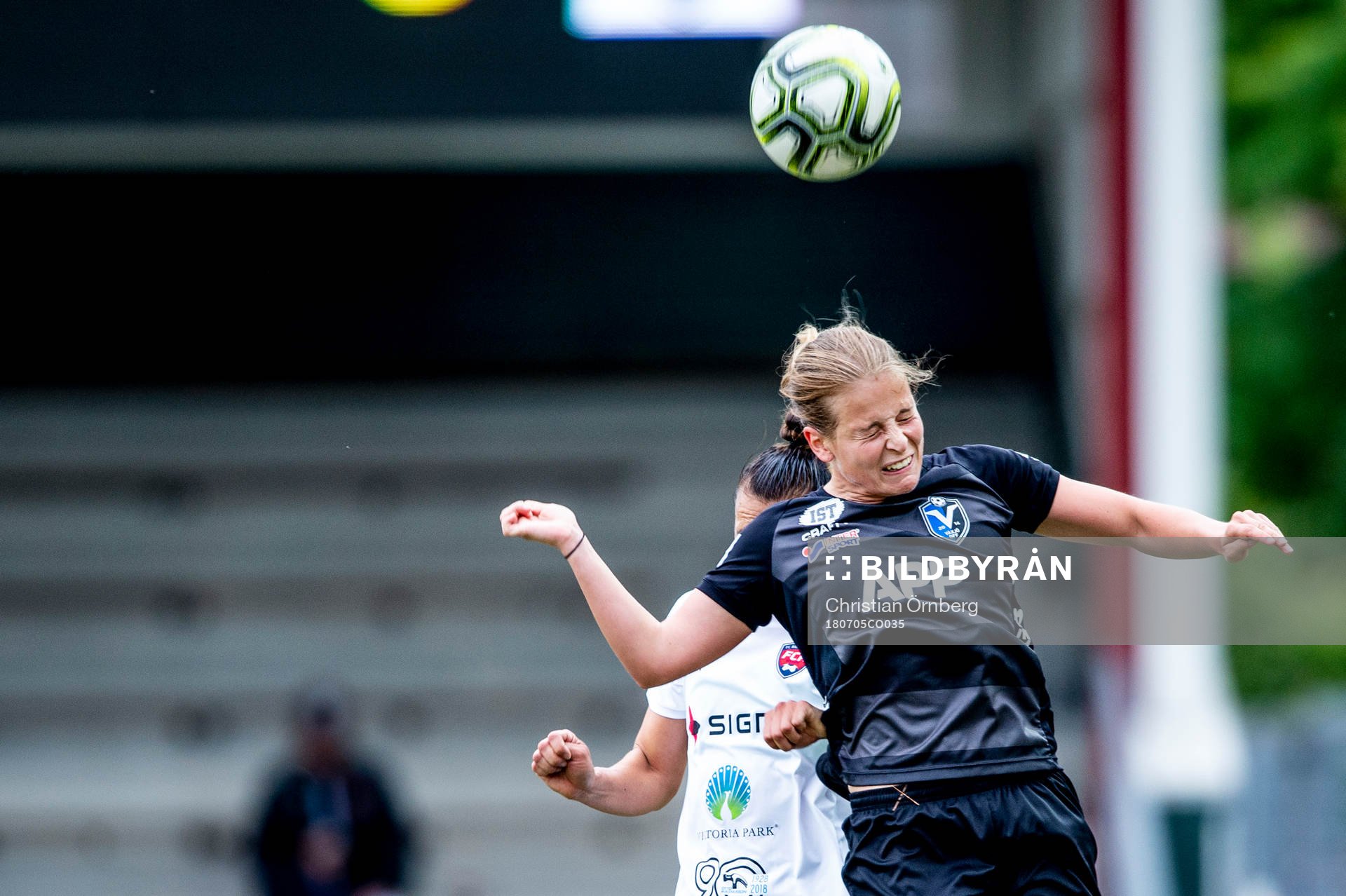 Växjös Anna Anvegård mot Rosengårds Alexandra Lowe Riley