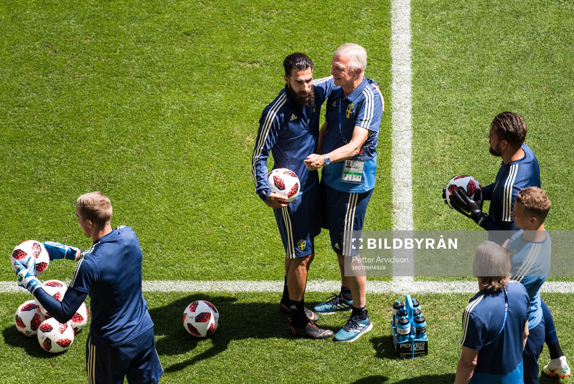 Jimmy Durmaz and Team Manager Lars Richt of the Swedish