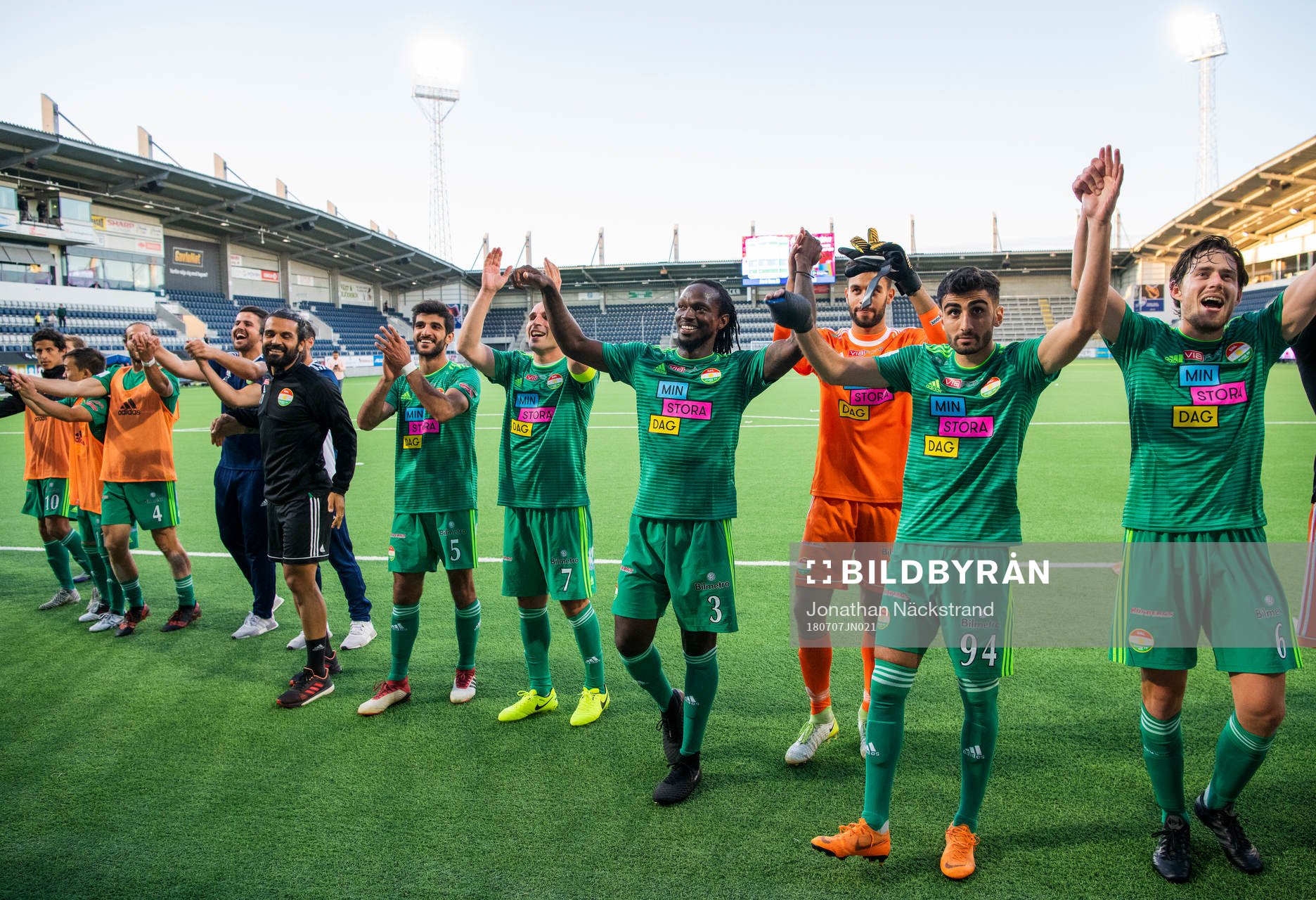 Dalkurds spelare tackar publiken