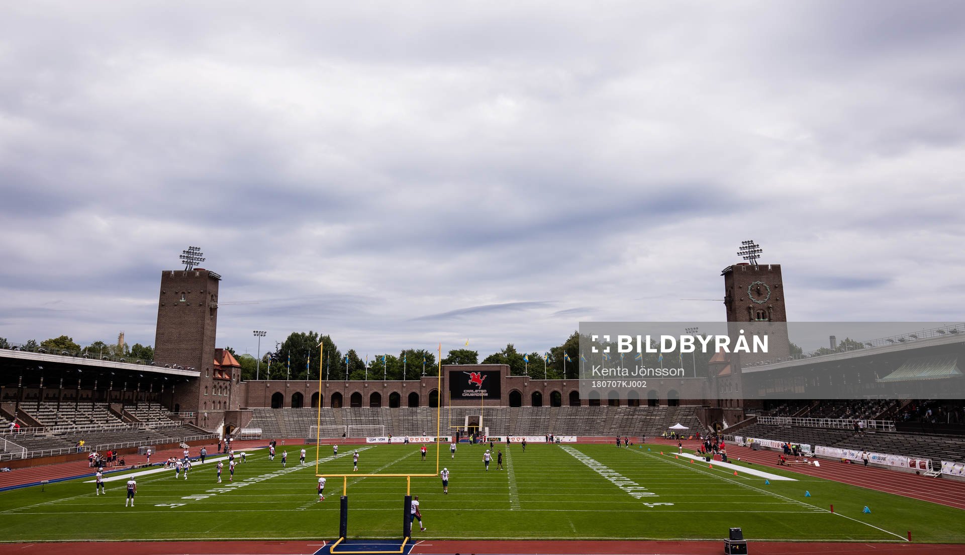 Vy över Stockholms Stadion innan SM-finalen i amerikansk