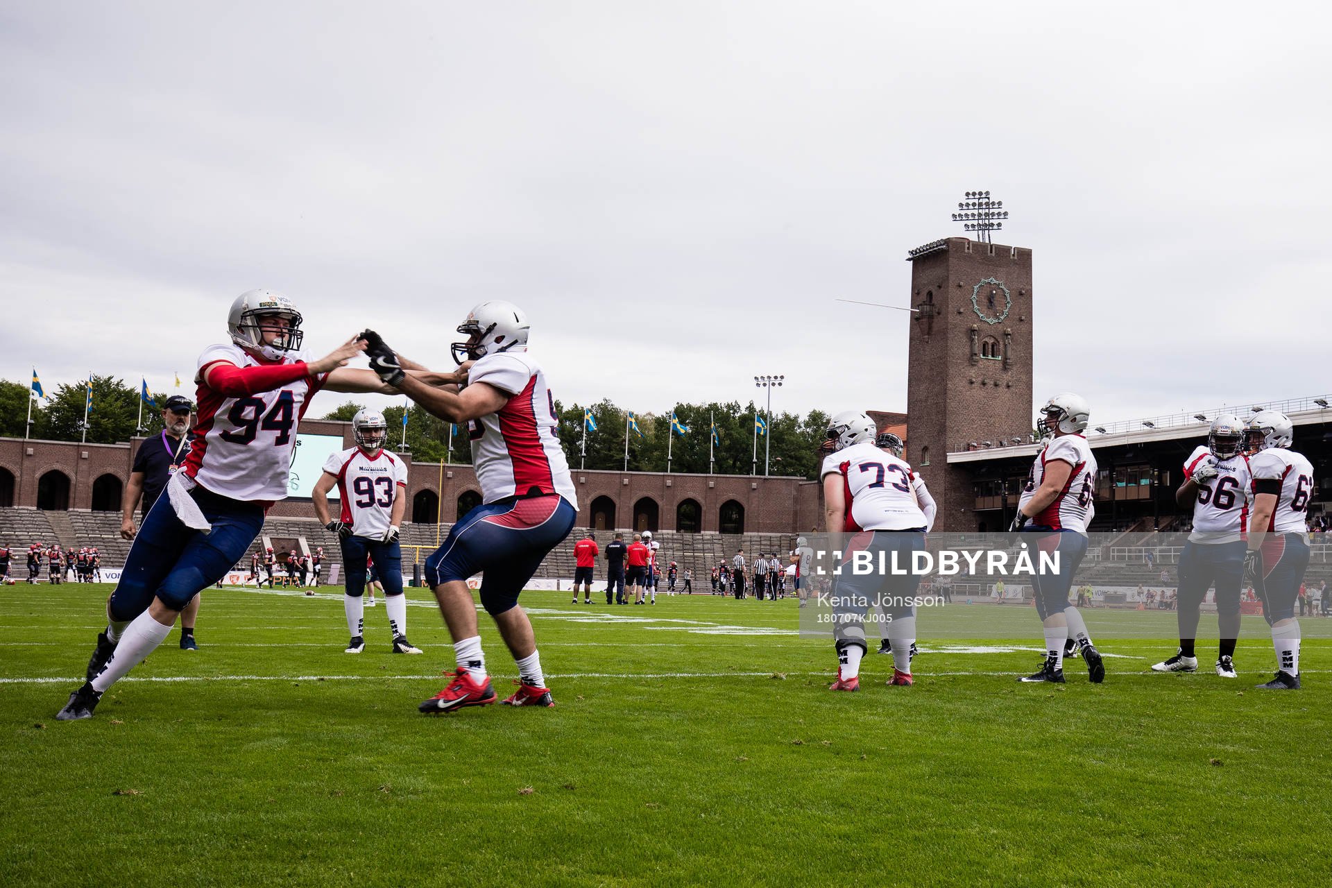 Stockholm Mean Machines värmer upp innan SM-finalen i