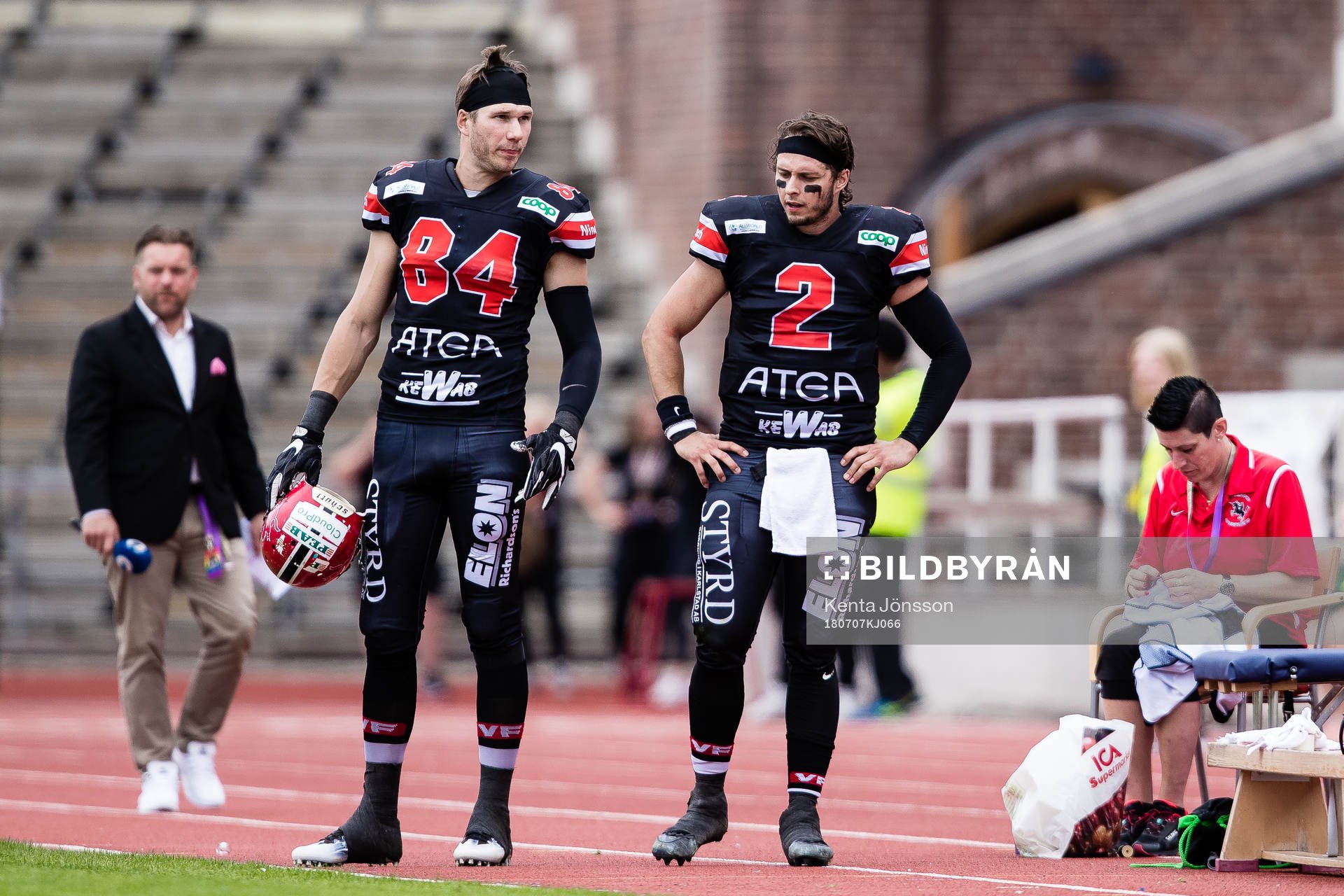 Carlstad Crusaders Jacob Dahre och Philip Juhlin deppar