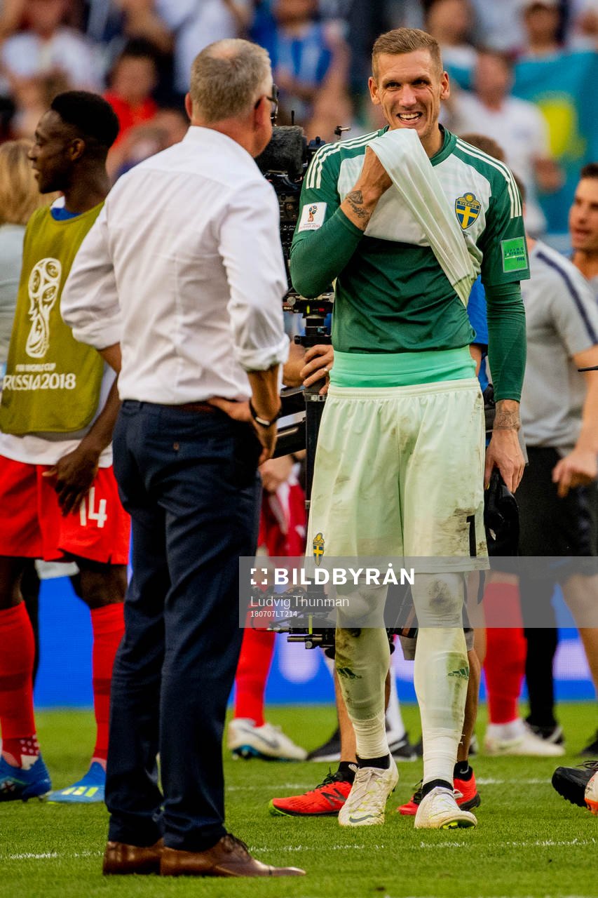 Goalkeeper Robin Olsen of Sweden looks dejected
