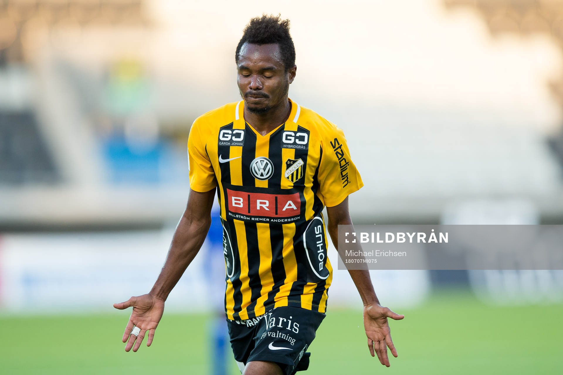 Häckens Nasiru Mohammed jublar
