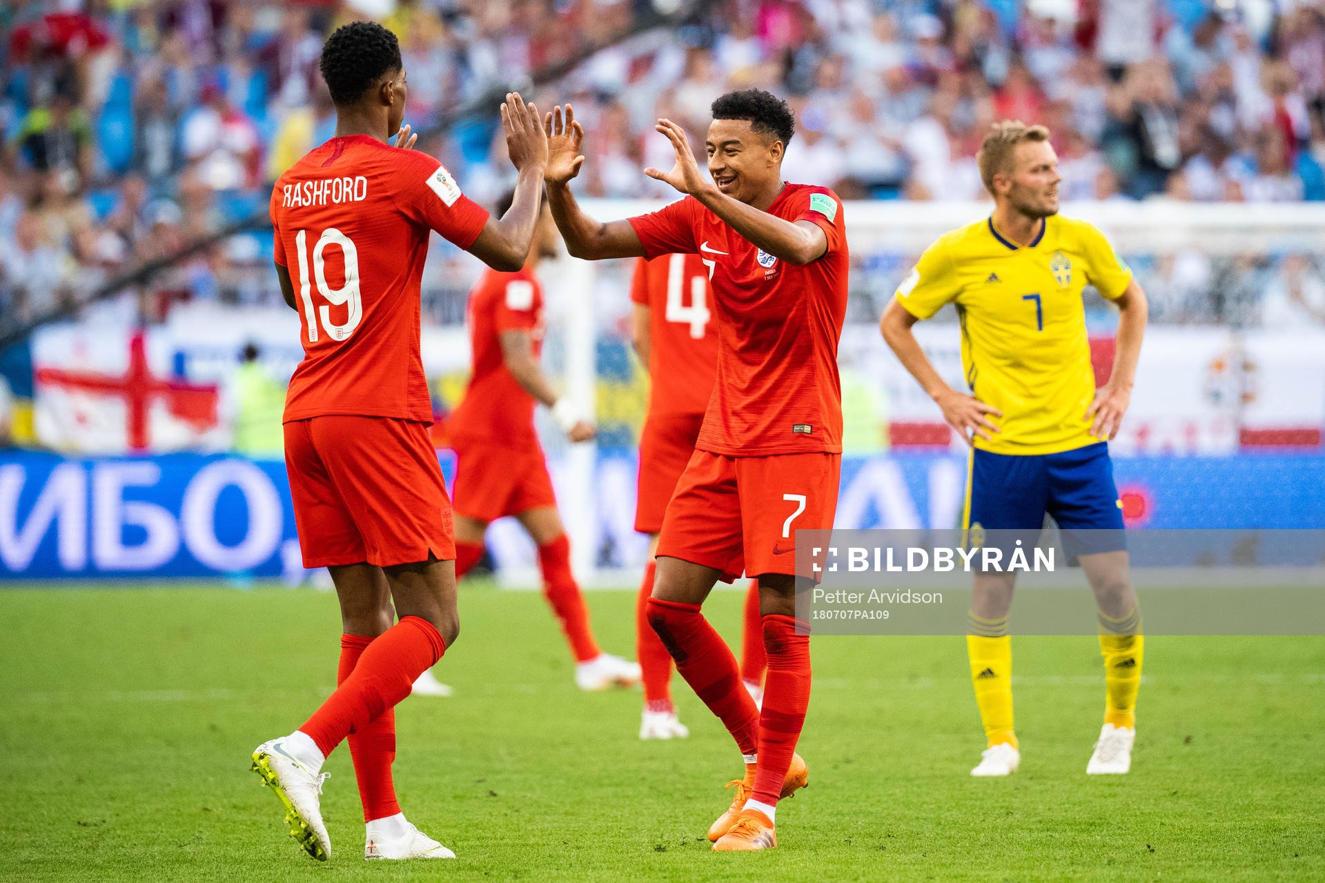 Marcus Rashford and Jesse Lingard of England celebrates after winning the FIFA World Cup quarter final match between Sweden and England on July 7, 2018 in Samara.
