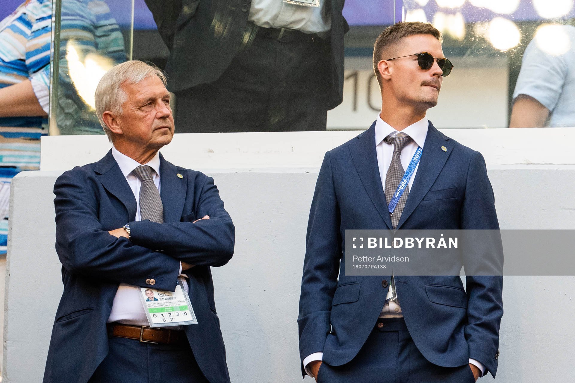 Team Manager Lars Richt and Mikael Lustig of Sweden