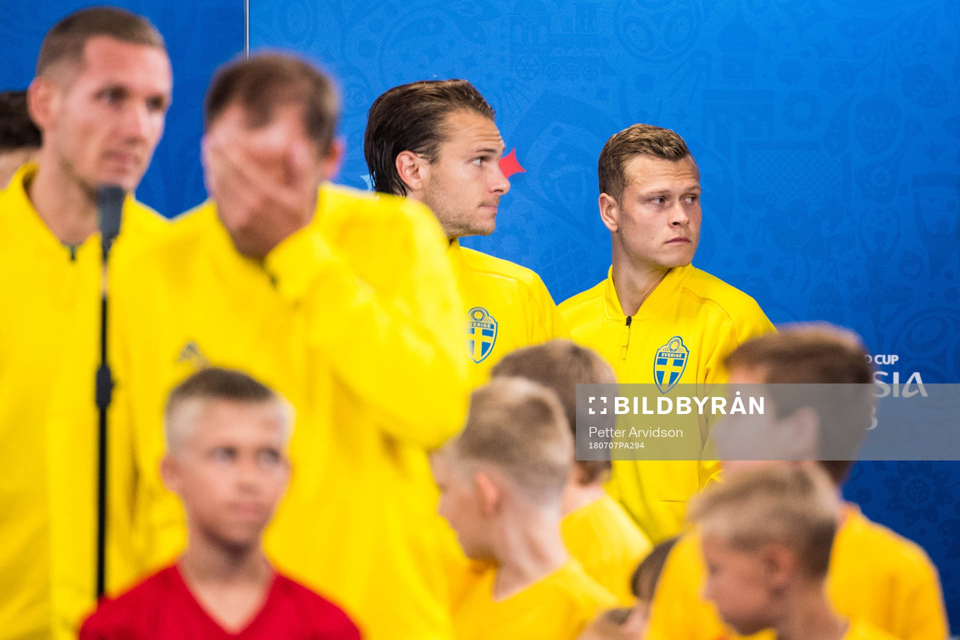 Albin Ekdal and Viktor Claesson in the tunnel prior the