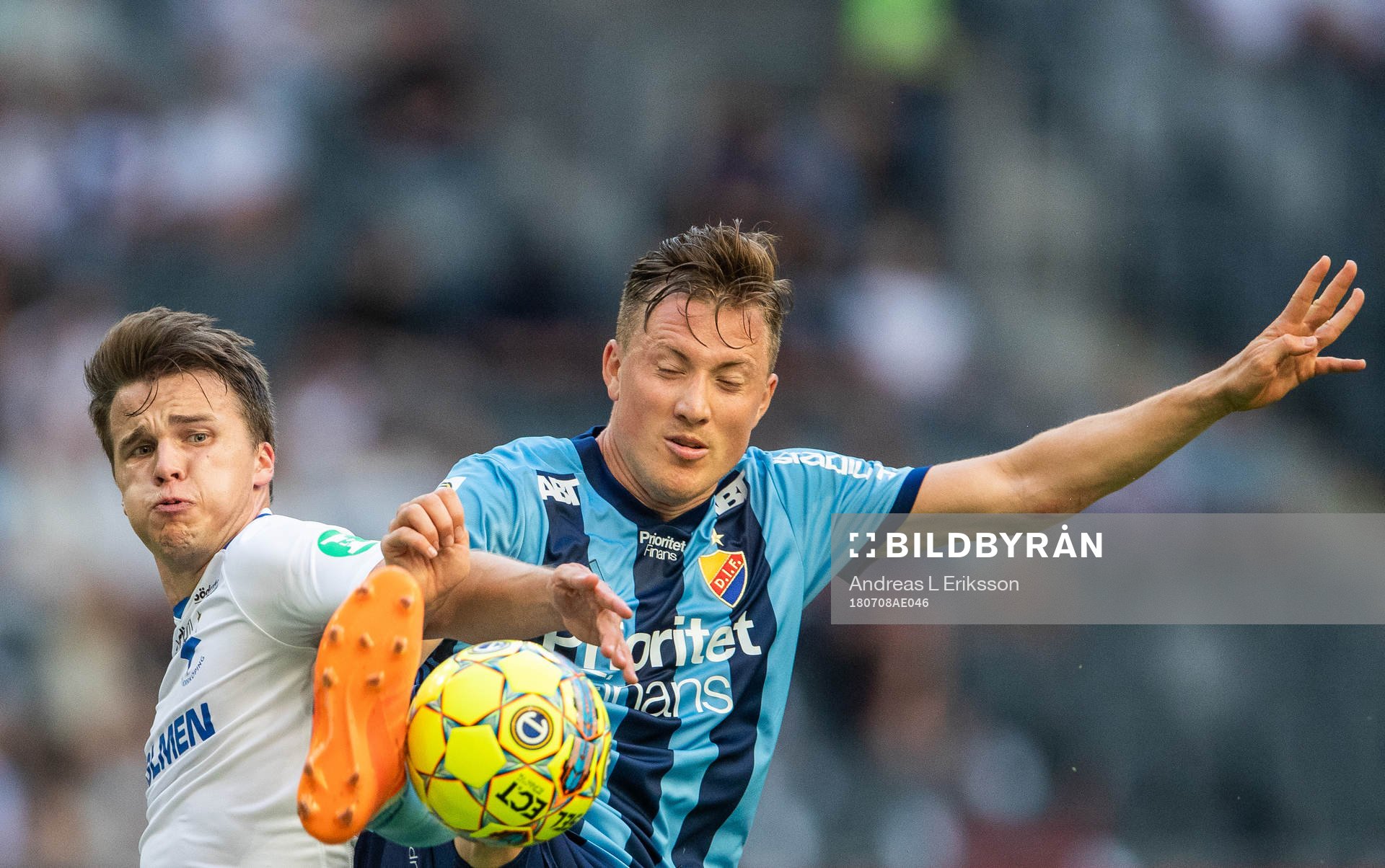 Norrköpings Simon Skrabb och Djurgårdens Fredrik Ulvestad