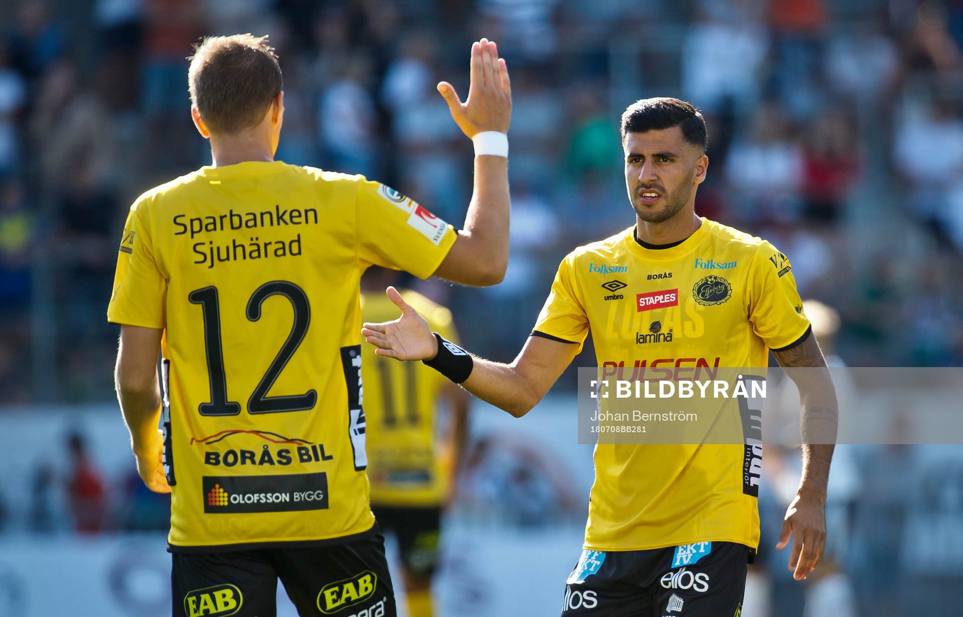 Elfsborgs Joakim Nilsson och Rami Kaib gör high five