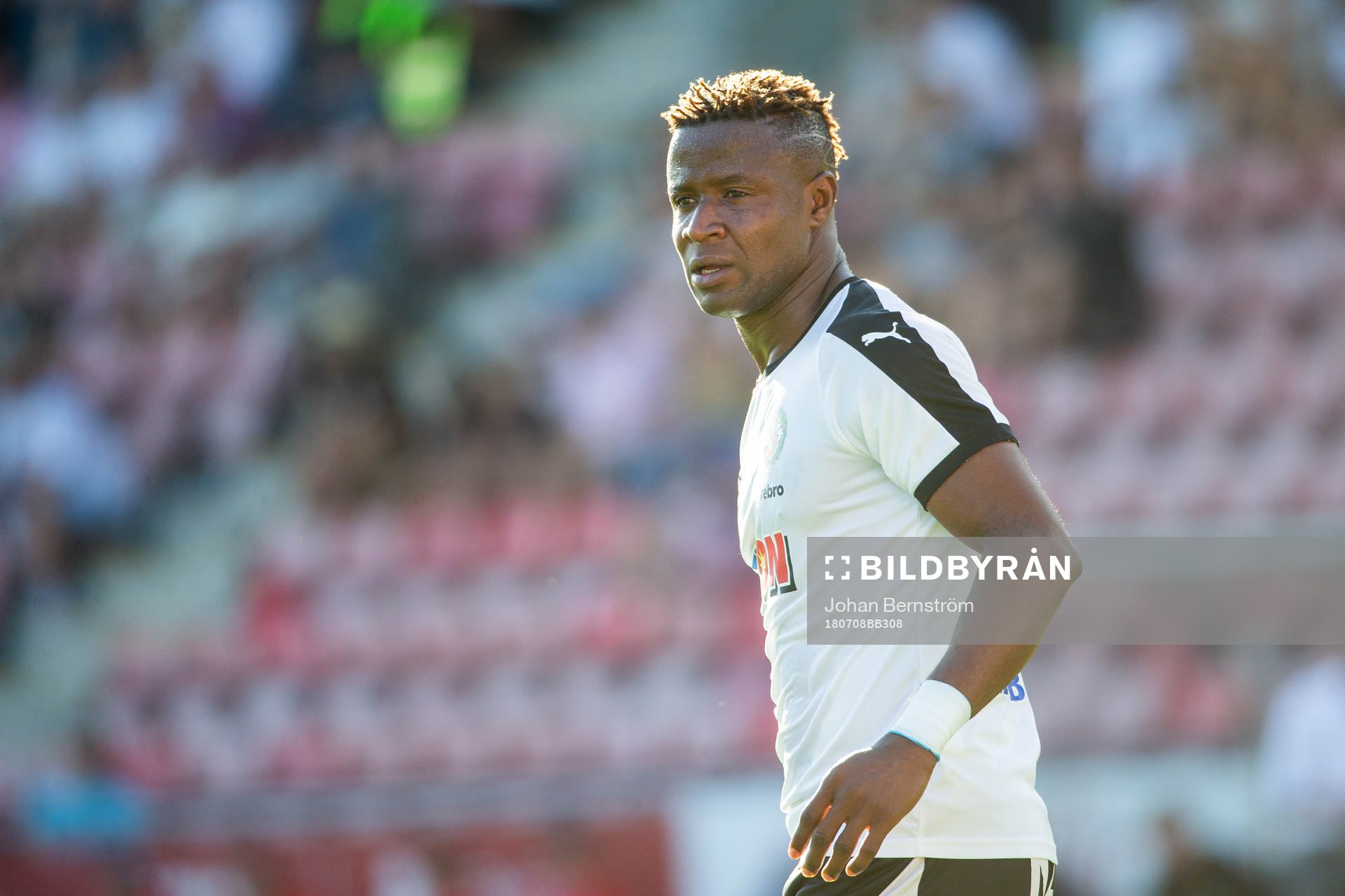 Örebros Kennedy Igboananike