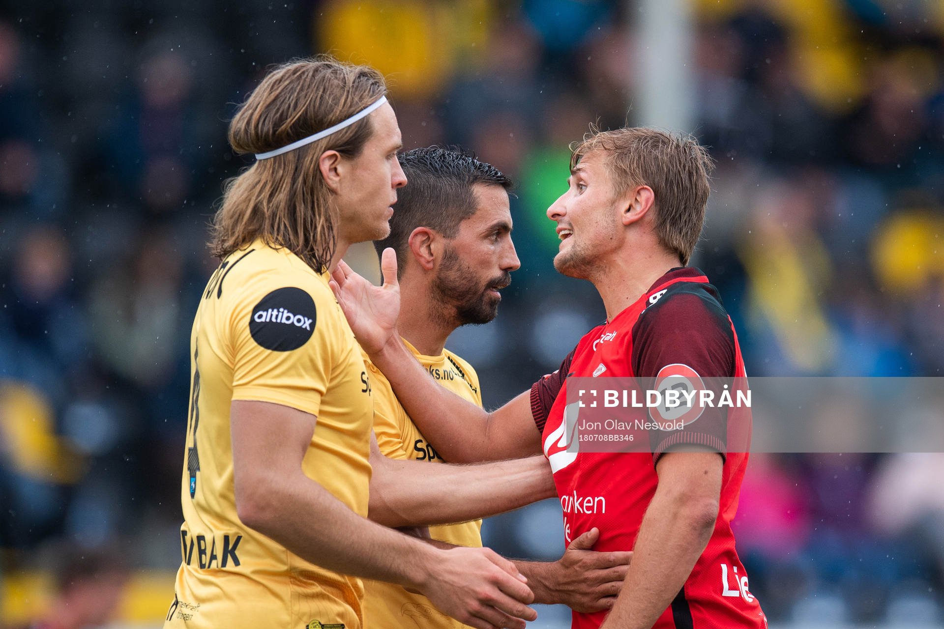 Steffen Lie Skålevik of Brann reacts in front of Martin