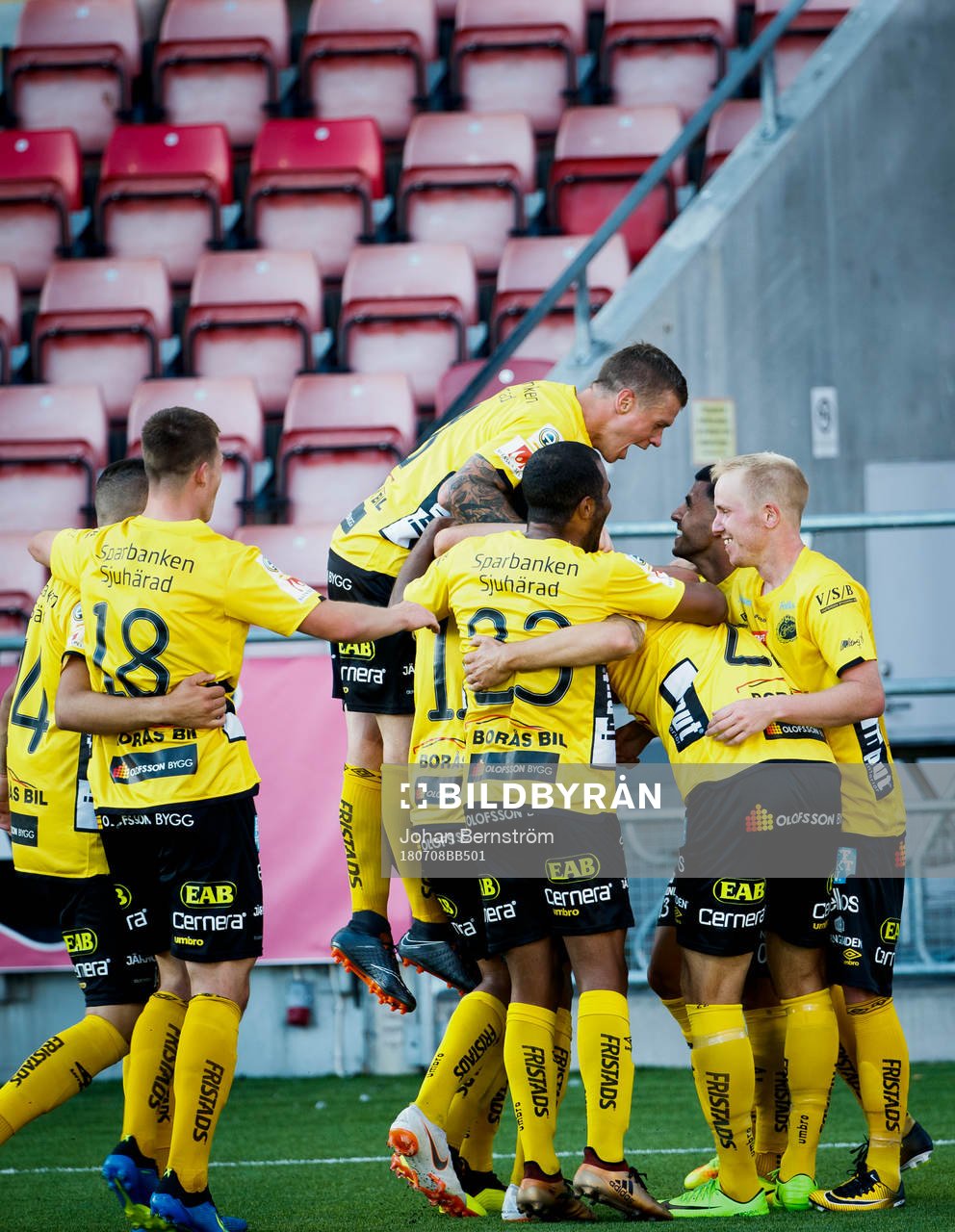 Elfsborgs Viktor Prodell gör 1-2 och jublar med