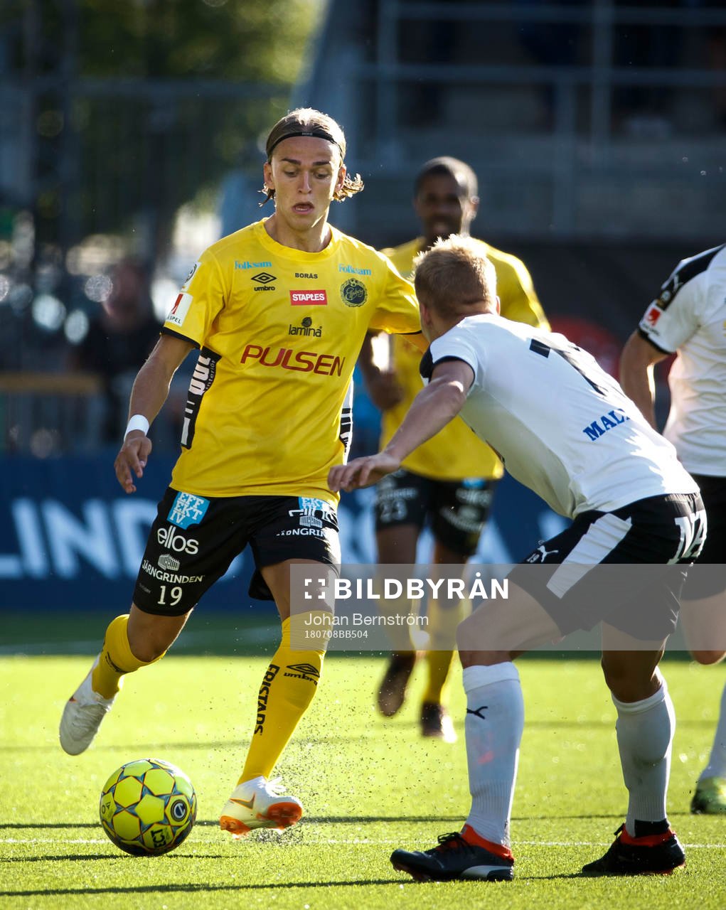 Elfsborgs Jesper Karlsson och Örebros Sebastian Ring