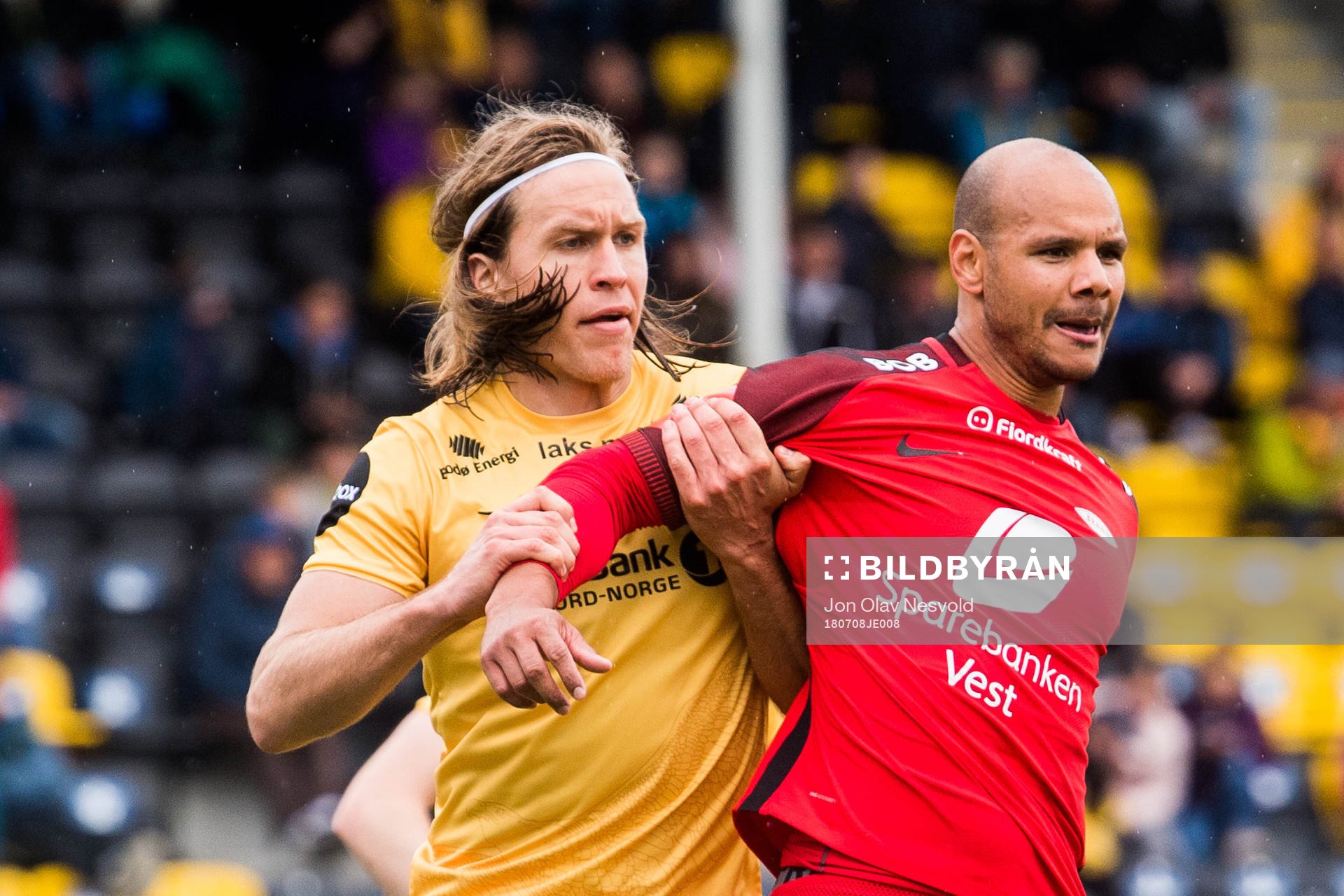 Ulrik Saltnes of Bodø/Glimt and Daniel Braaten of Brann