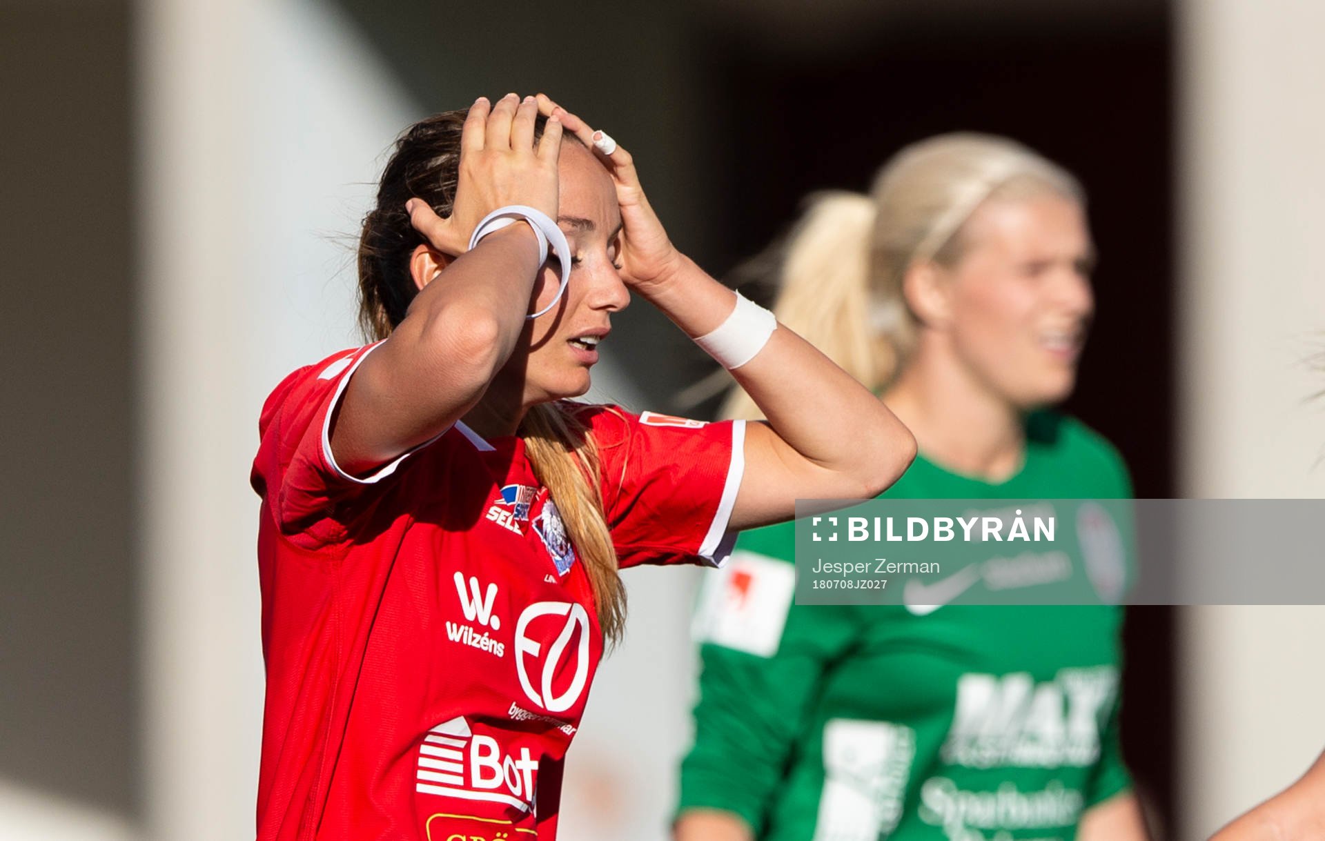 Linköpings Kosovare Asllani deppar