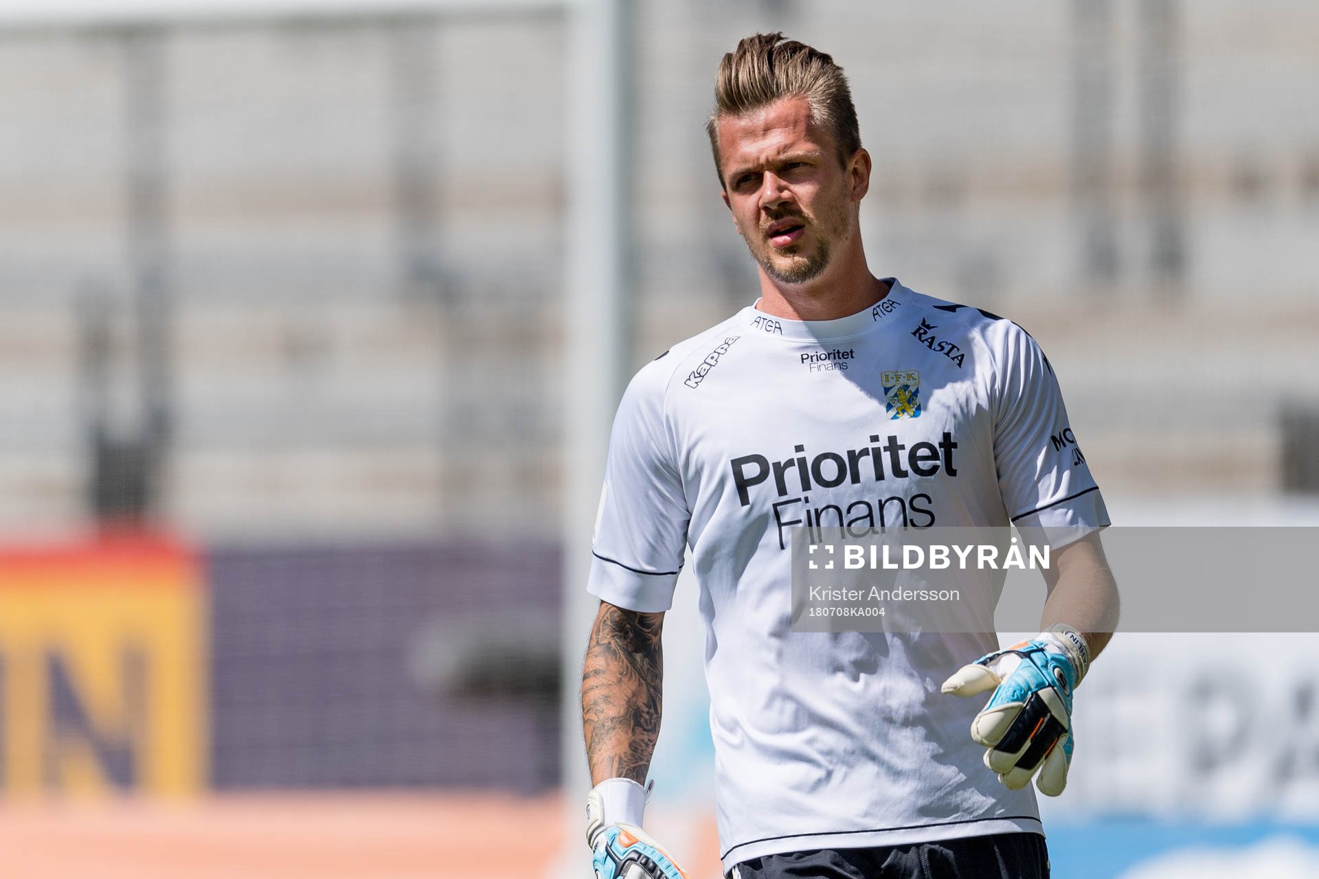 IFK Göteborgs målvakt Erik Dahlin före fotbollsmatchen i