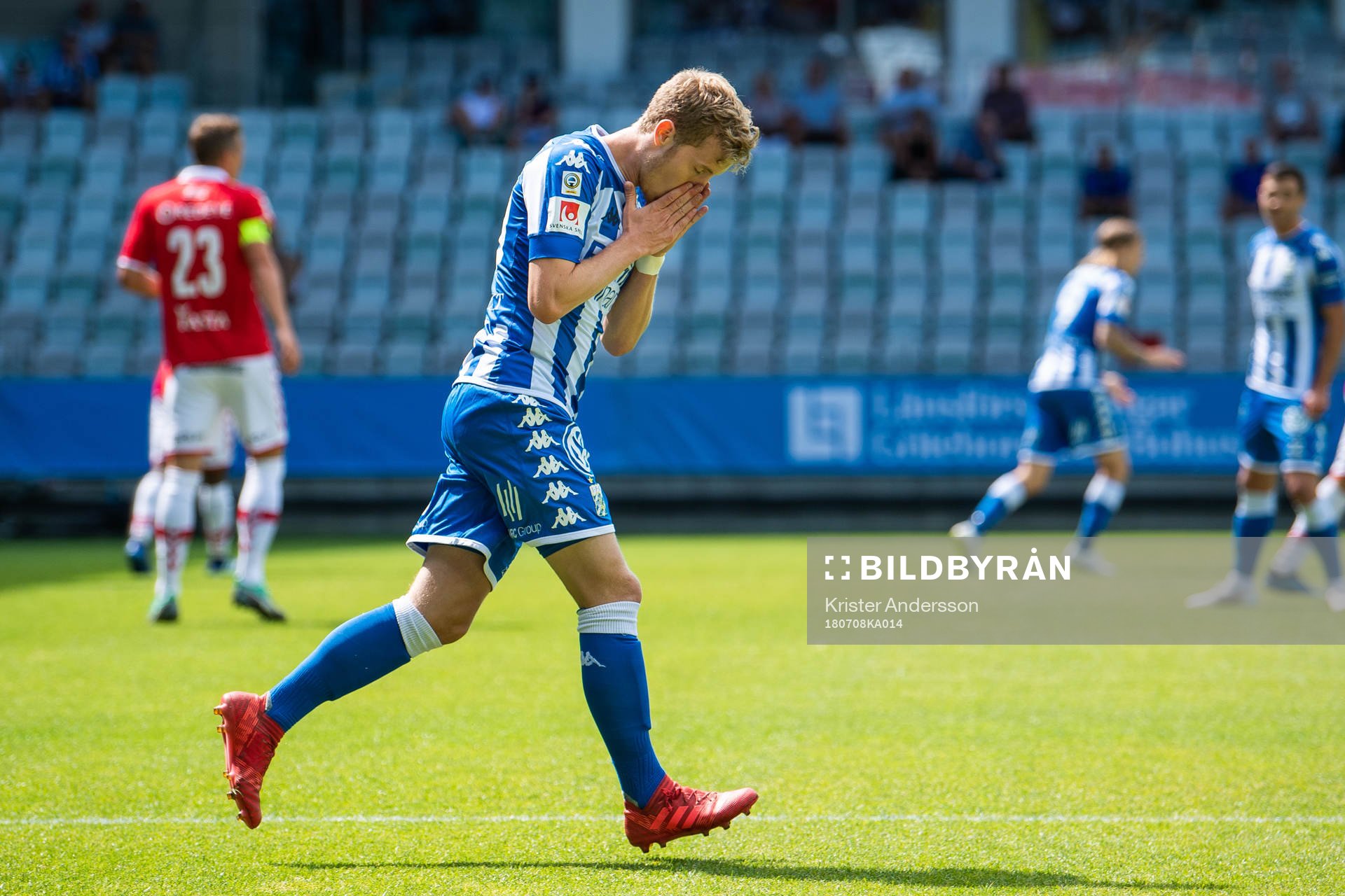 IFK Göteborgs Victor Wernersson deppar