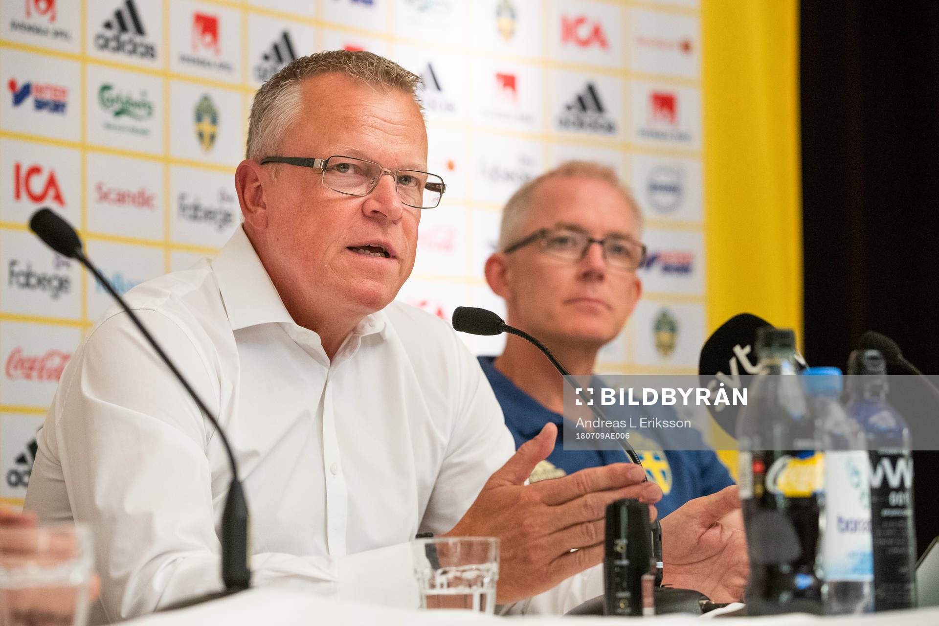 Head coach Janne Andersson and press officer Staffan