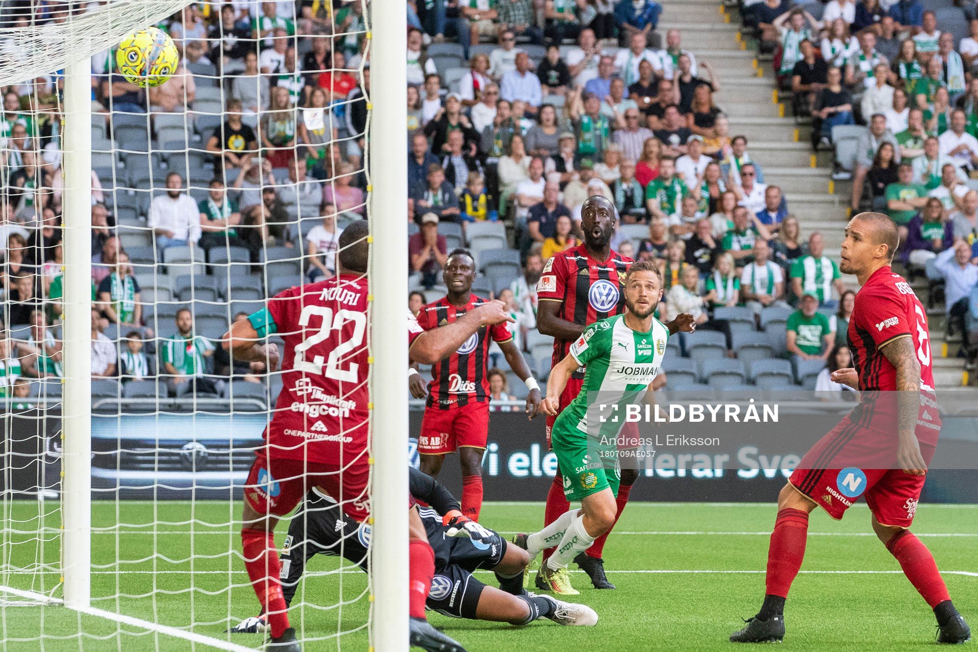 Hammarbys Mats Solheim och Östersunds Douglas Bergqvist