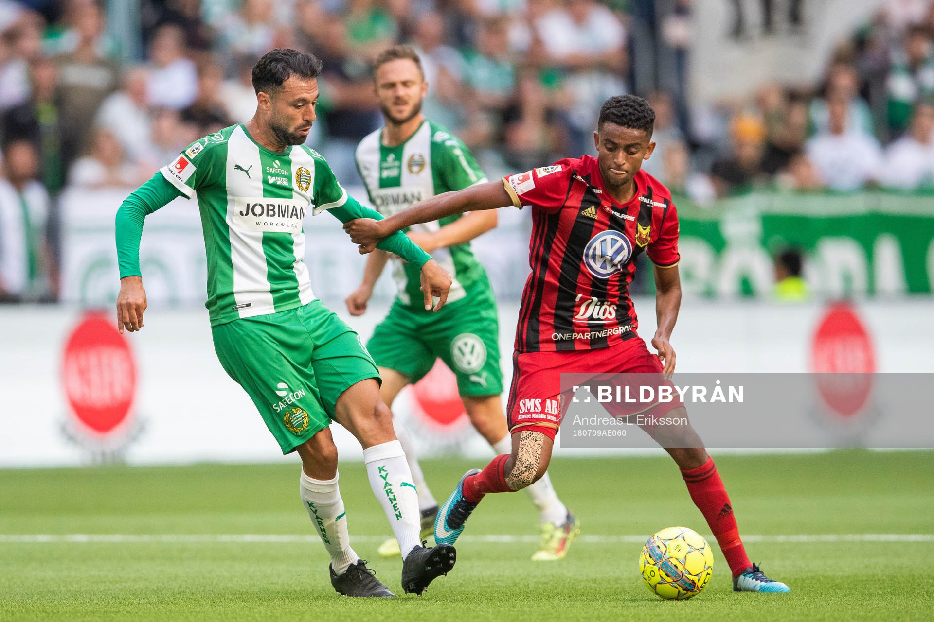 Hammarbys Imad Khalili och Östersunds Tesfaldet Tekie