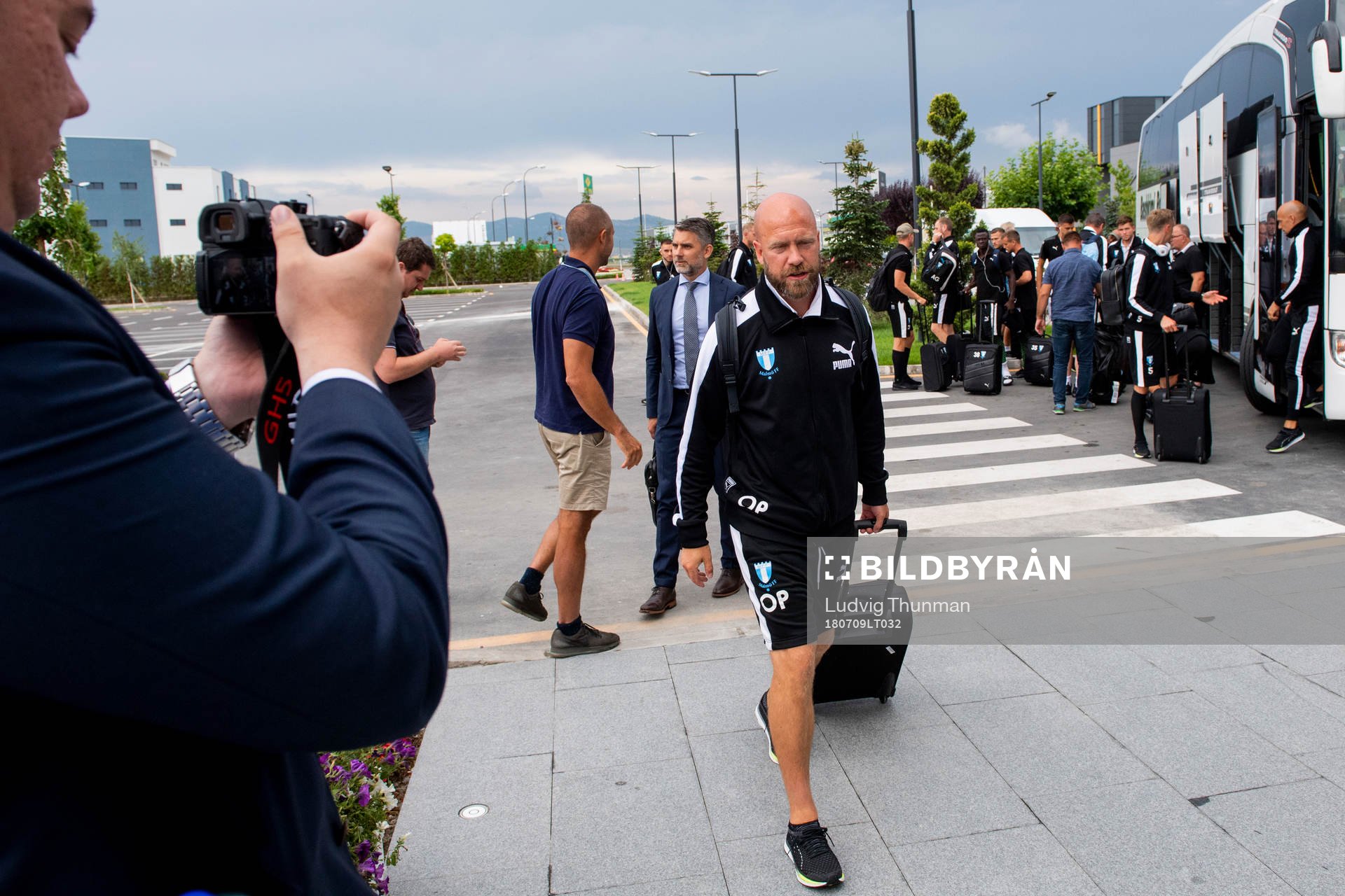 Assistant coach Olof Persson of Malmö FF arrives
