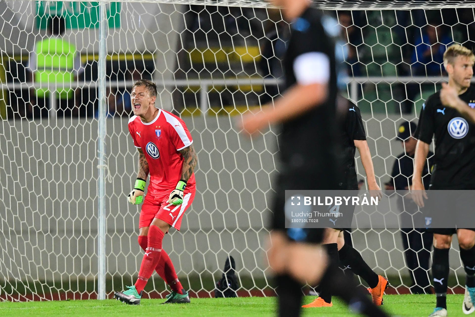 Goalkeeper Johan Dahlin of Malmö FF