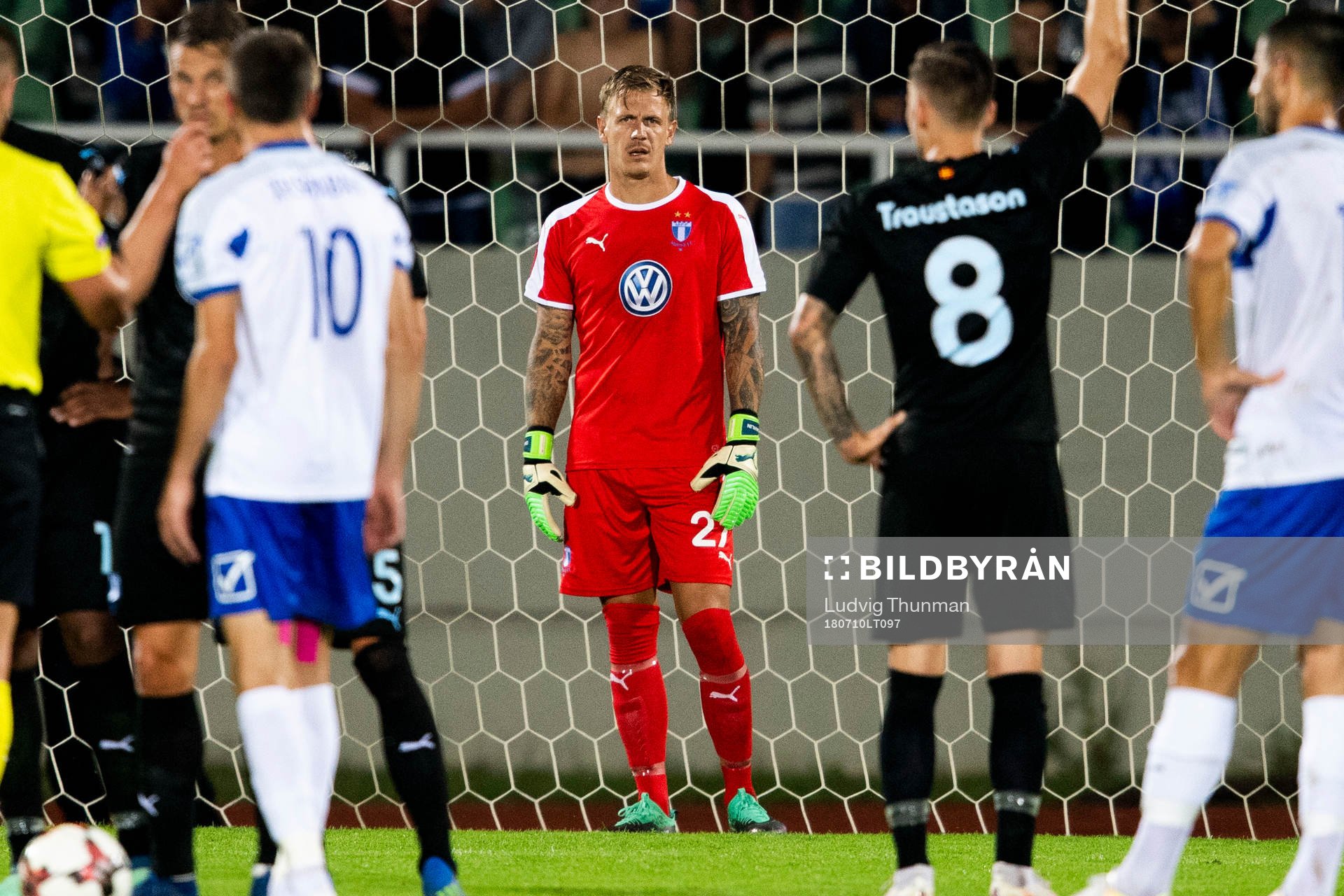 Goalkeeper Johan Dahlin of Malmö FF