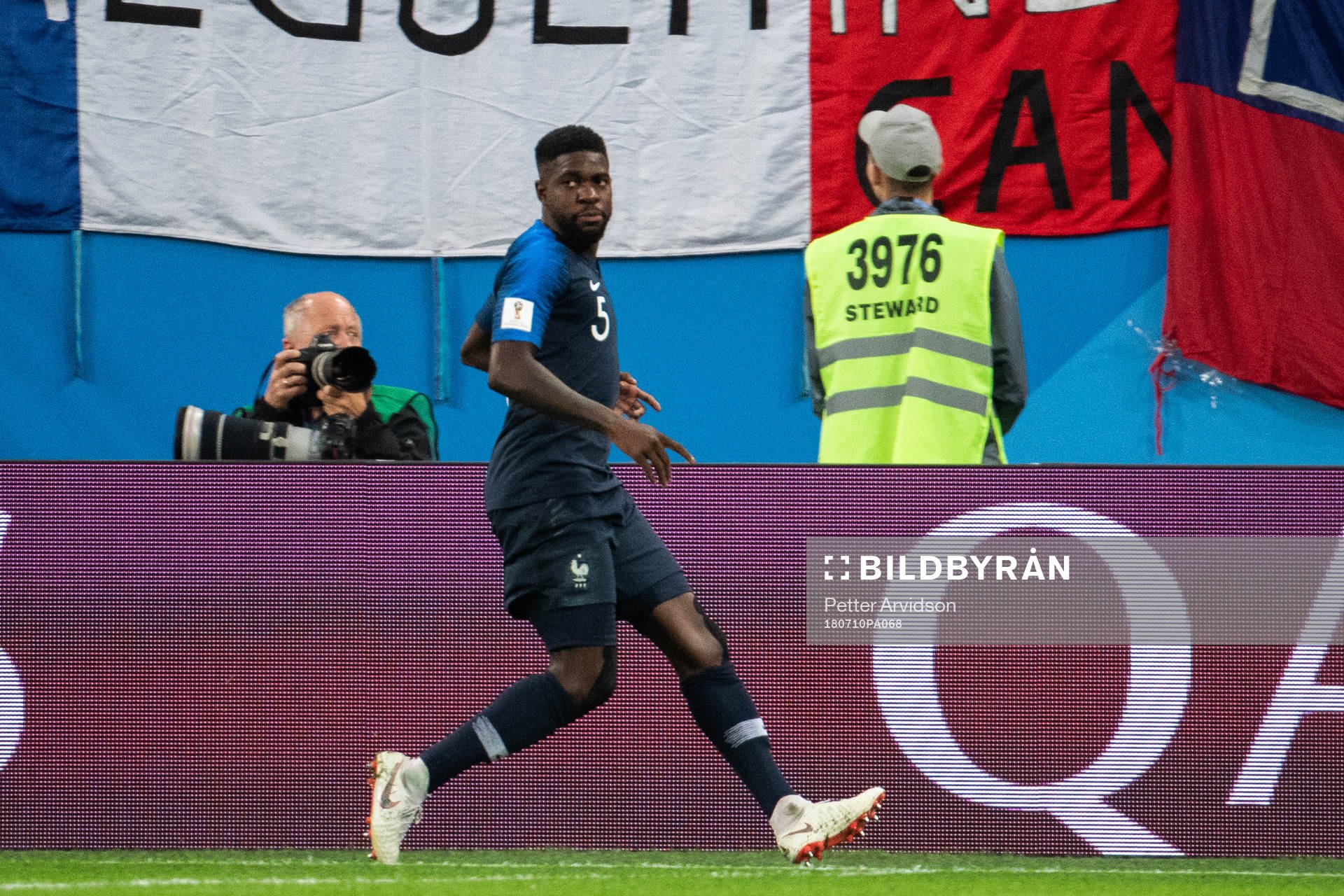 Samuel Umtiti celebrates scoring 1-0