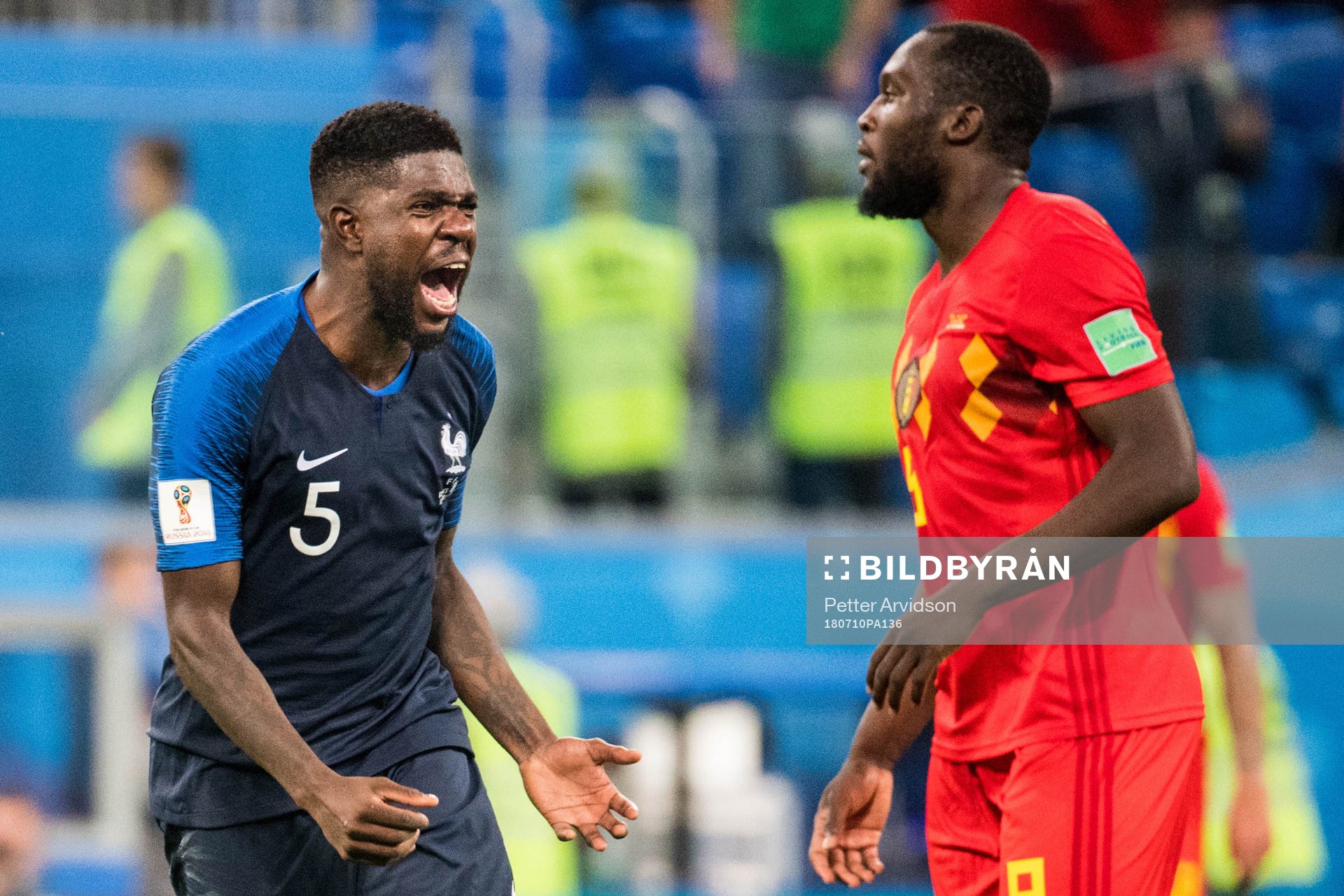 Samuel Umtiti of France celebrates