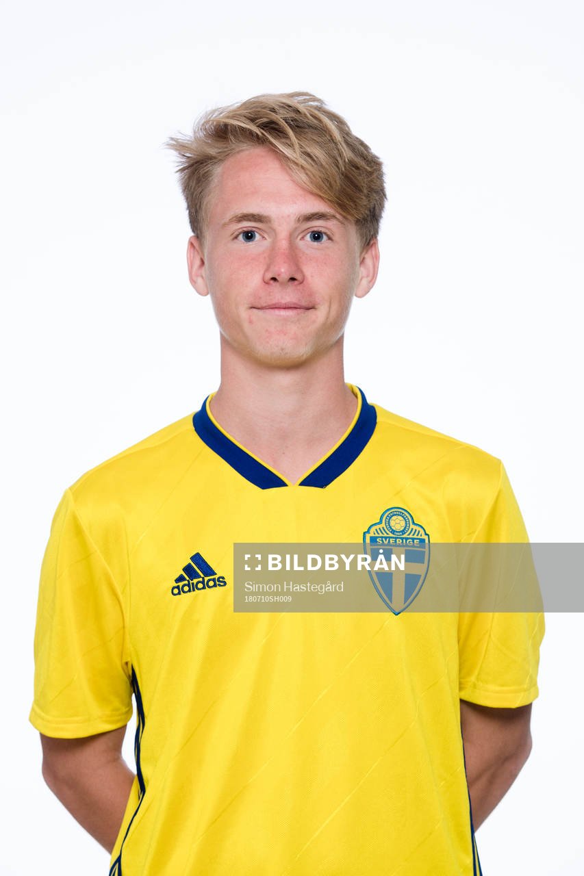 Herman Vardar  i P17-landslaget