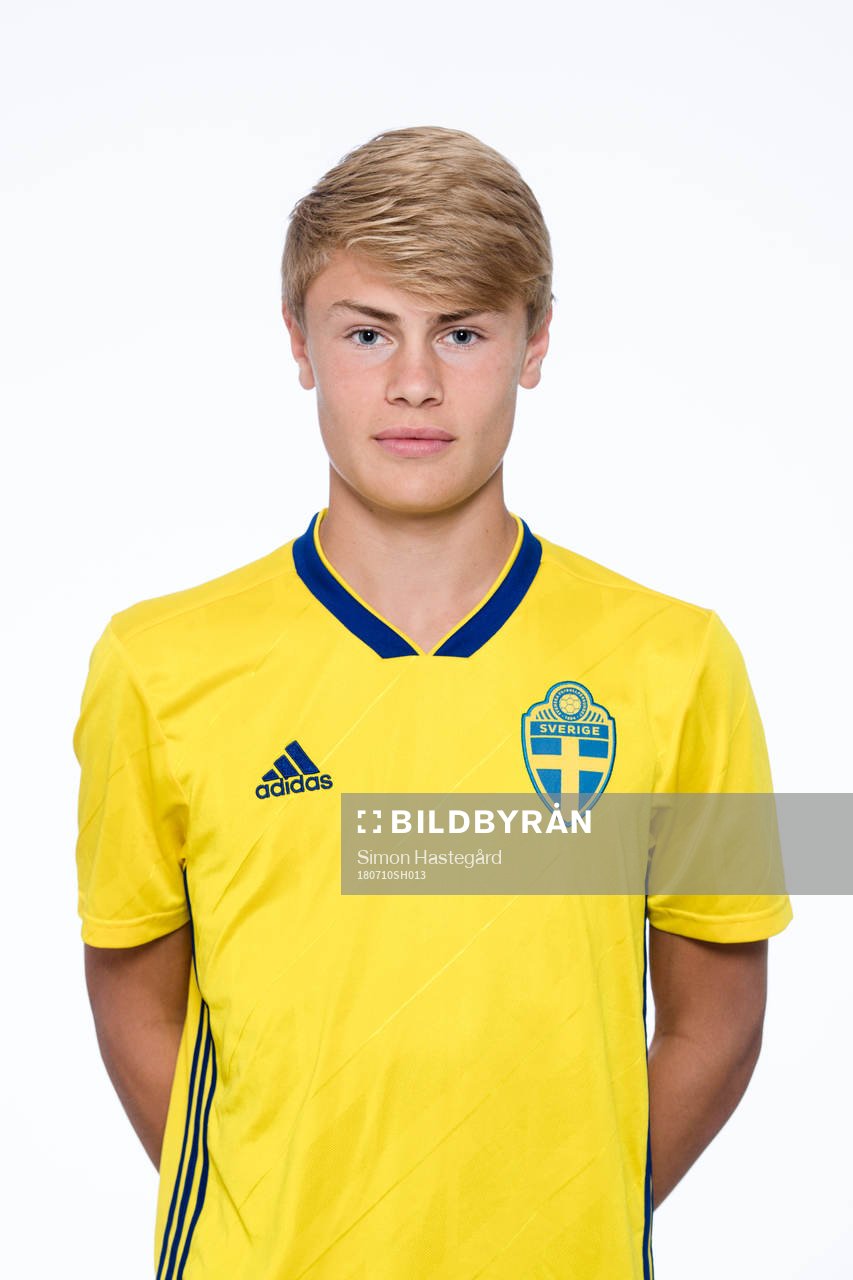 Isaac Harrysson  i P17-landslaget