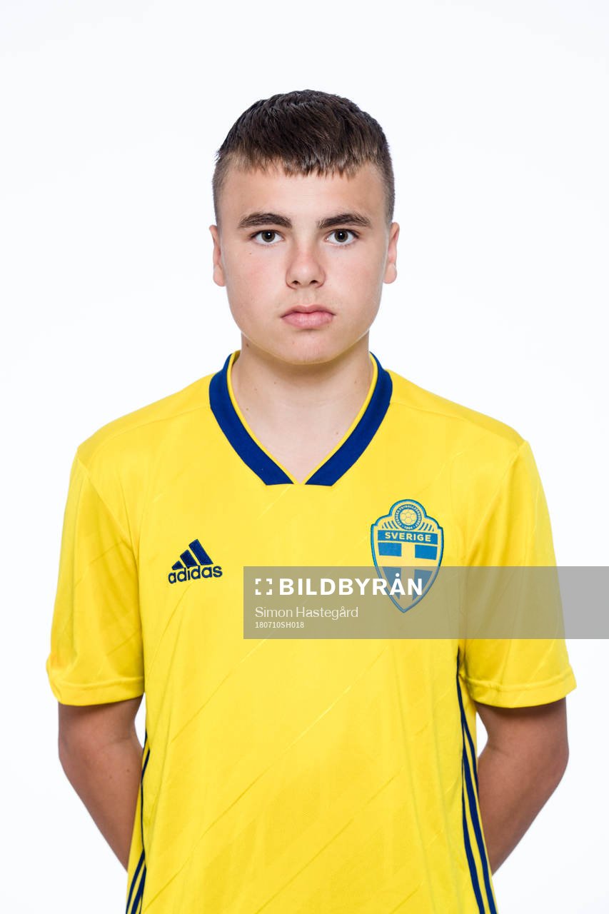 Kolja Oudenne i P17-landslaget