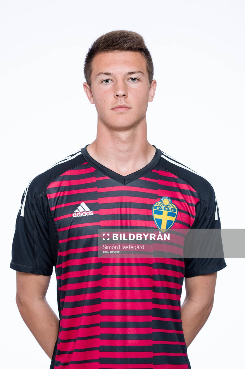 Elias Lindgren, målvakt i P17-landslaget