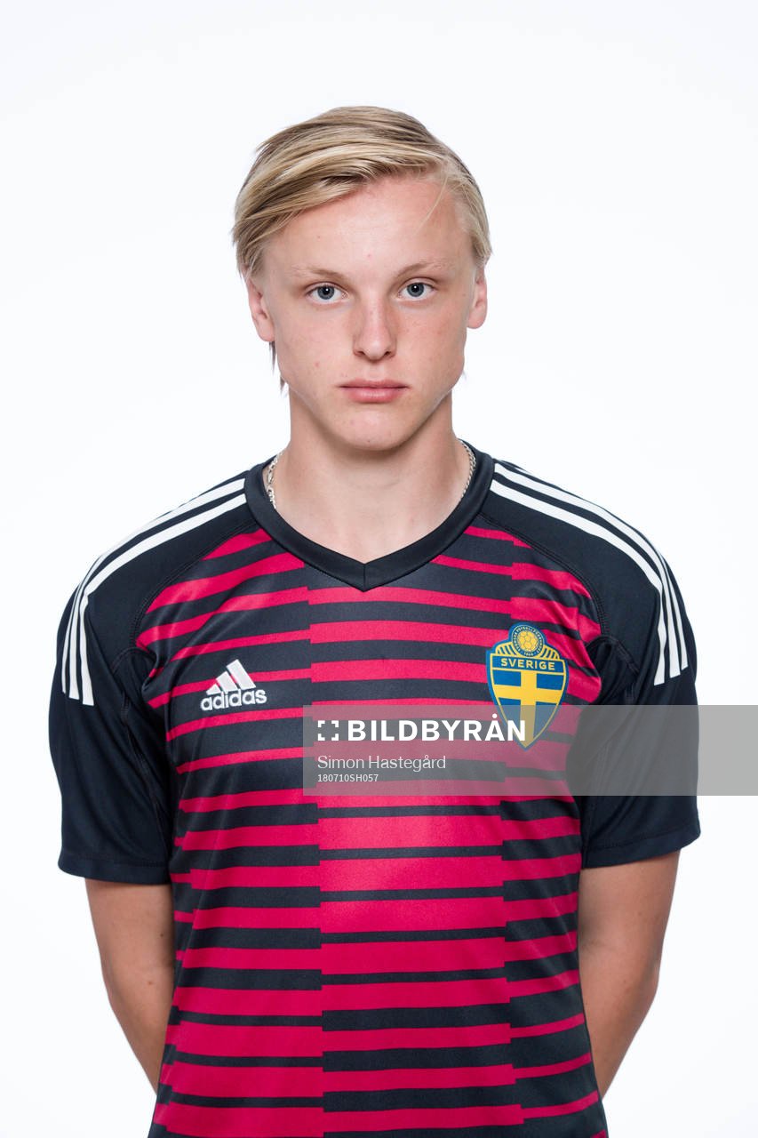 Erik Lindblom, Målvakt i P17-landslaget