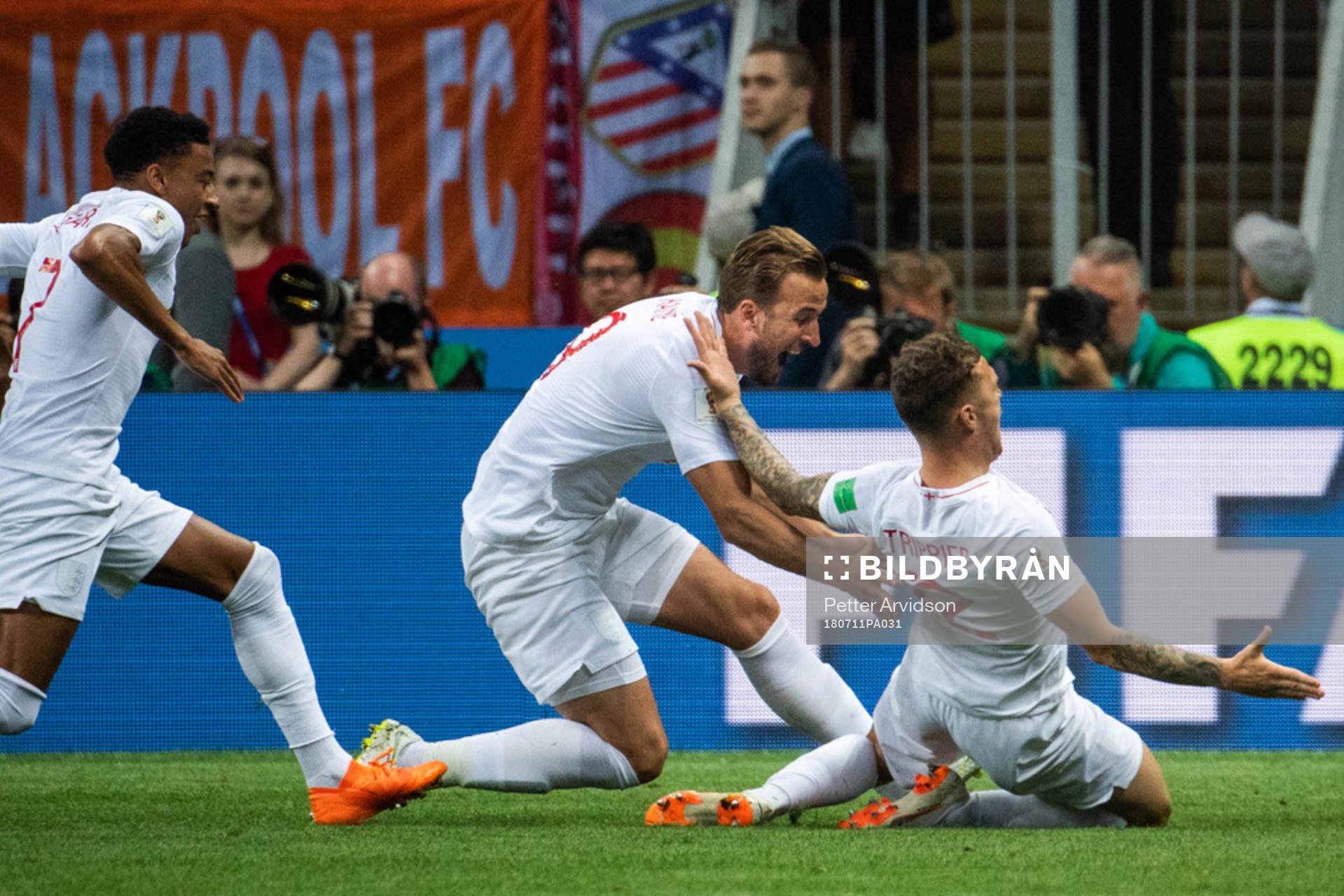 Kieran Trippier of England celebrate with Harry Kane