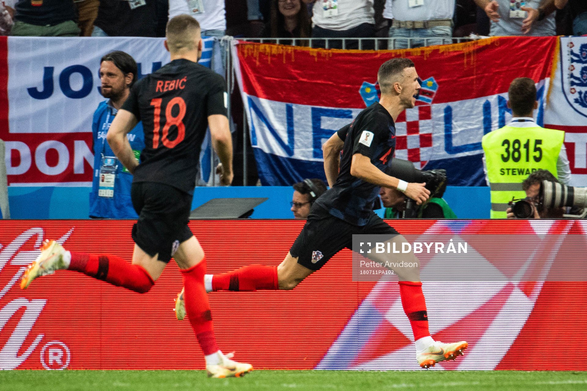 Ivan Perisic of Croatia (right) celebrates