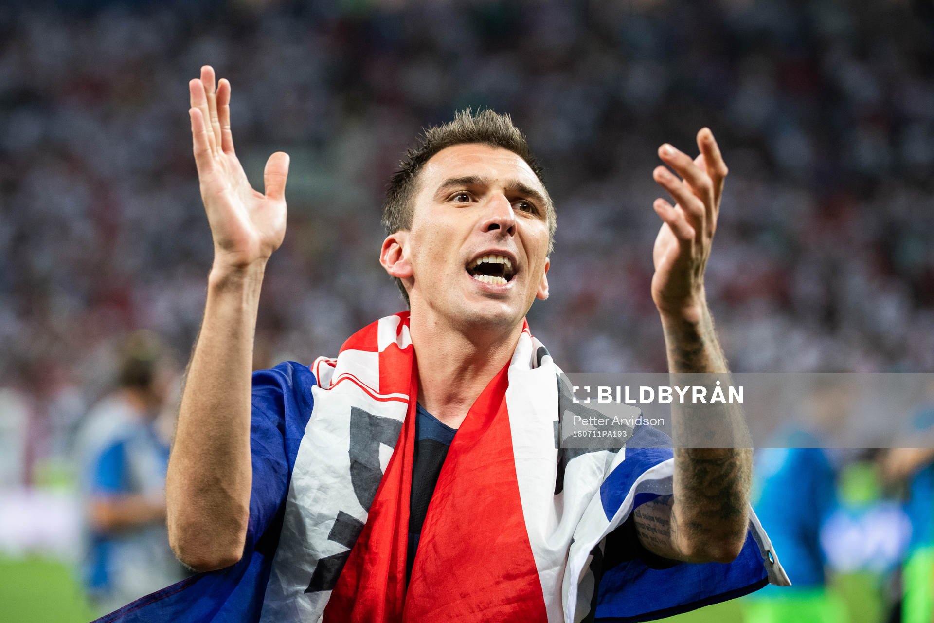 Mario Mandzukic of Croatia celebrate