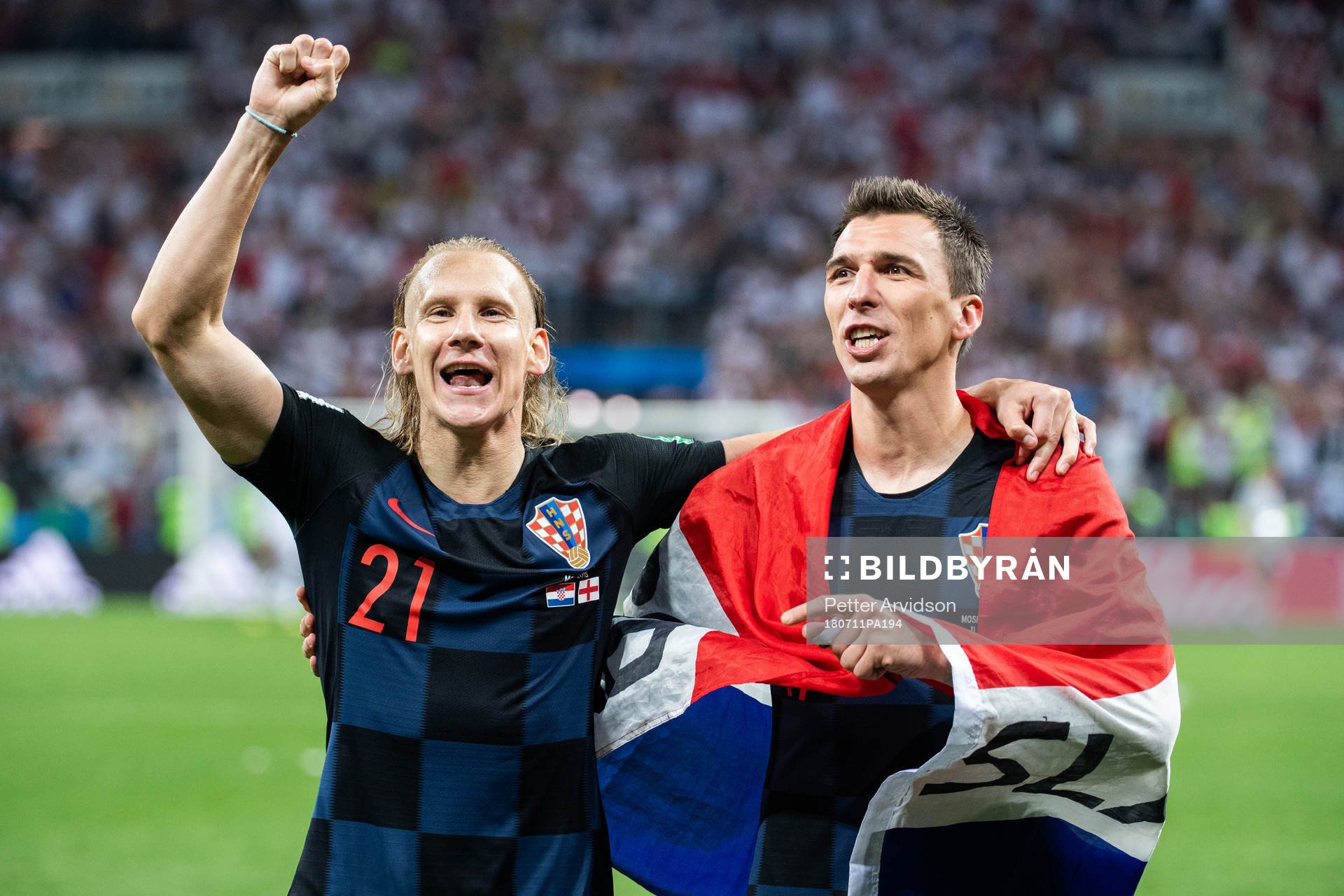Domagoj Vida and Mario Mandzukic of Croatia celebrate