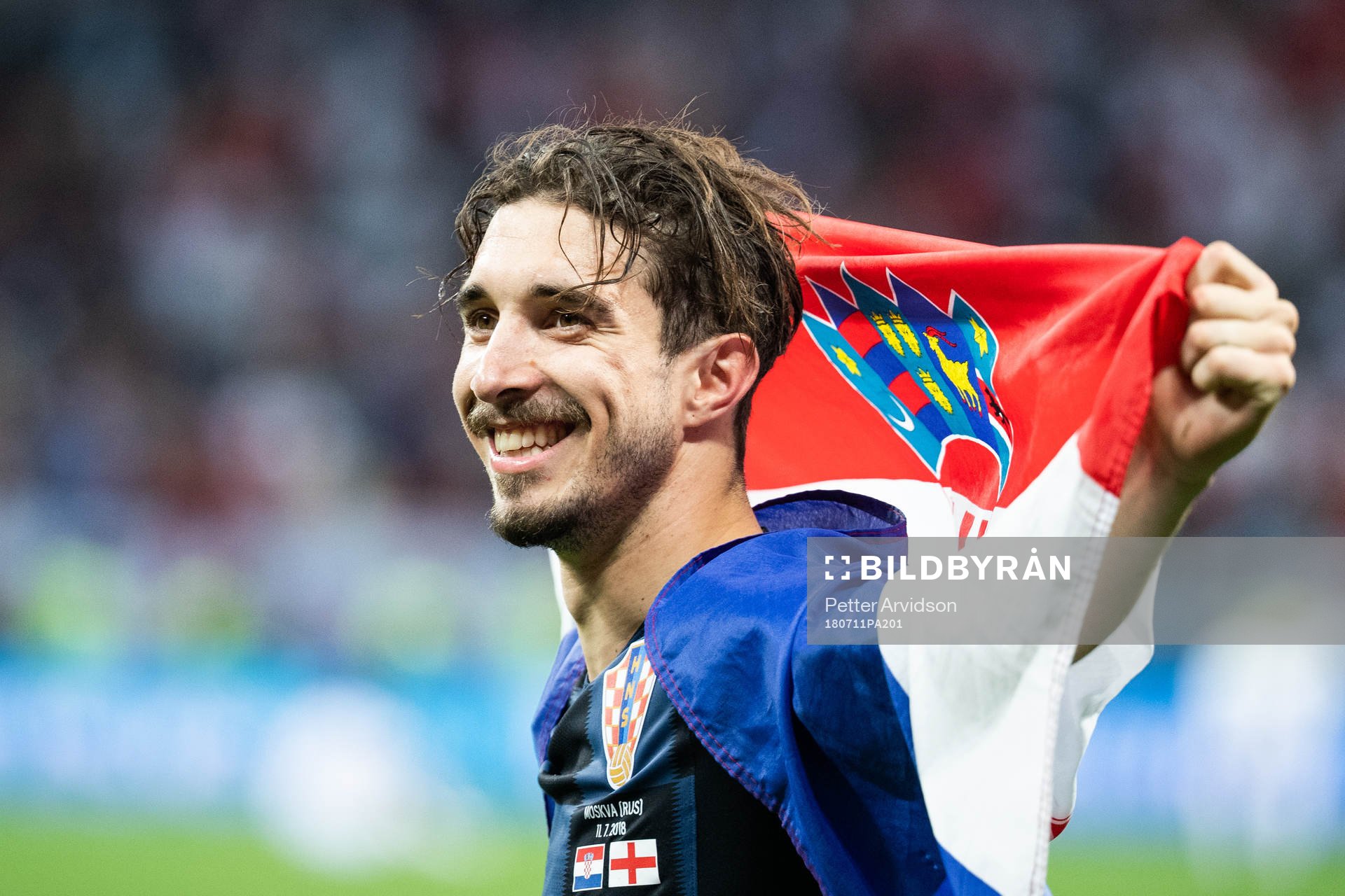 Sime Vrsaljko celebrate